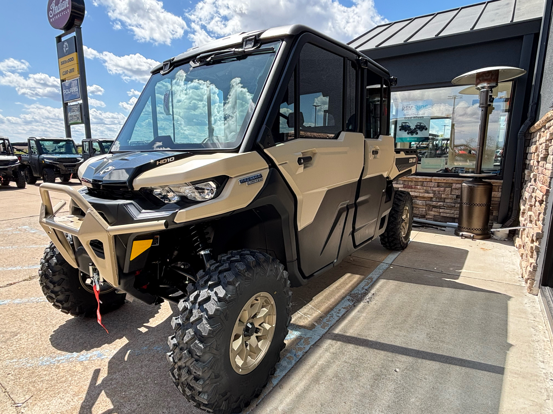 2025 Can-Am Defender MAX Limited in Columbia, Missouri - Photo 4
