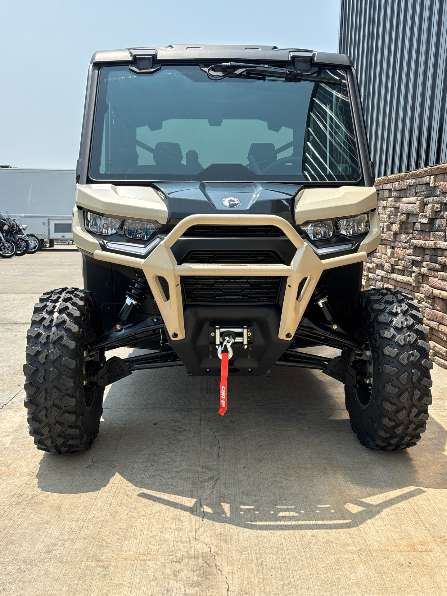 2025 Can-Am Defender MAX Limited in Columbia, Missouri - Photo 4