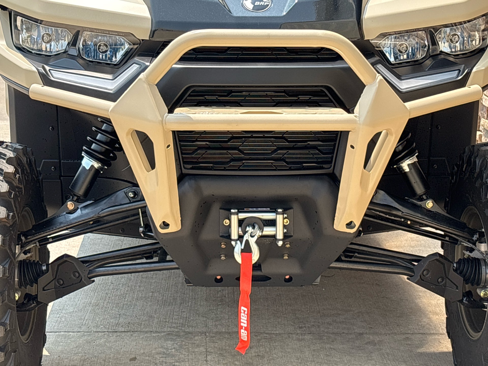 2025 Can-Am Defender MAX Limited in Columbia, Missouri - Photo 5