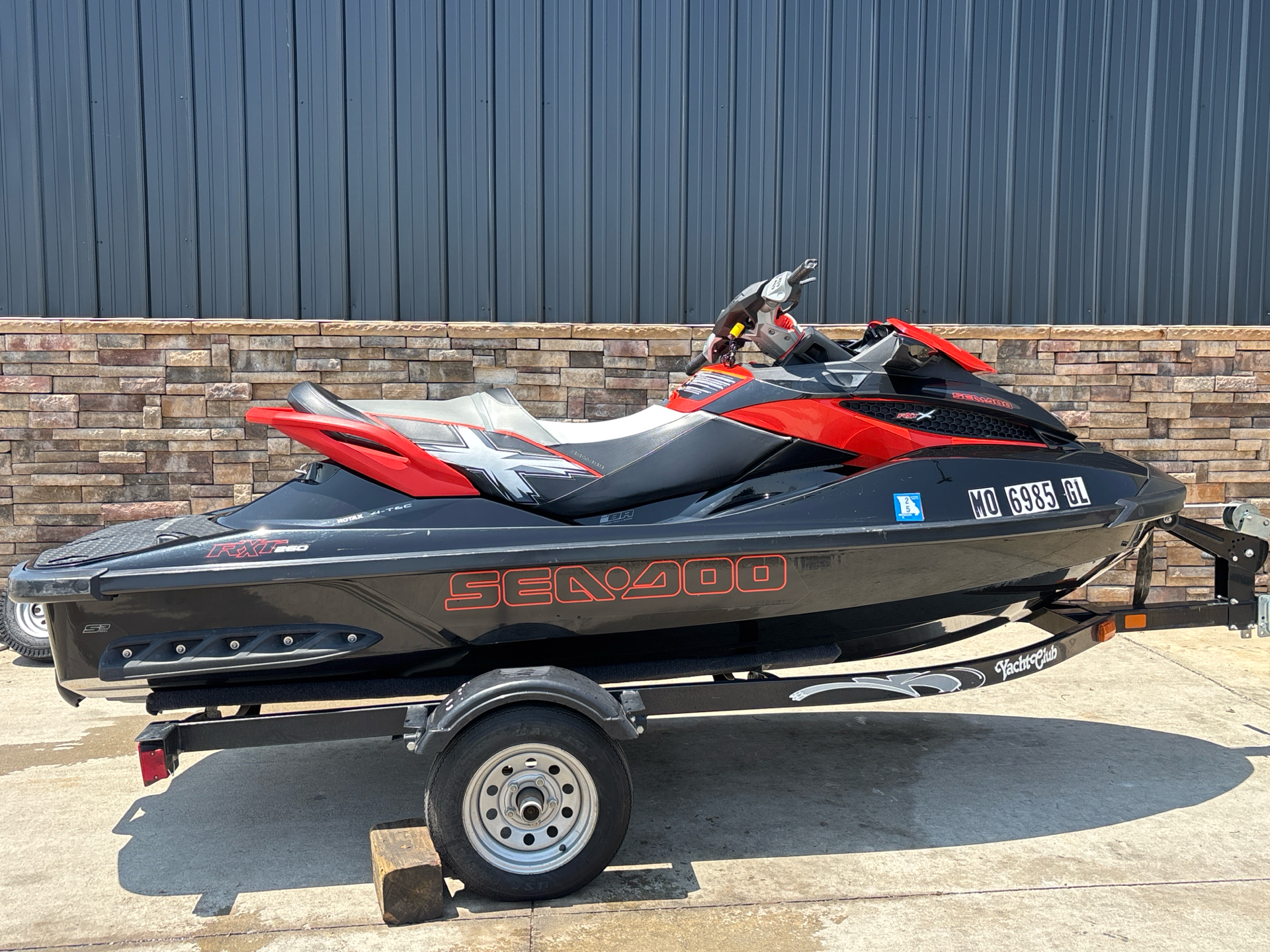 2010 Sea-Doo RXT®-X™ 260 in Columbia, Missouri - Photo 1