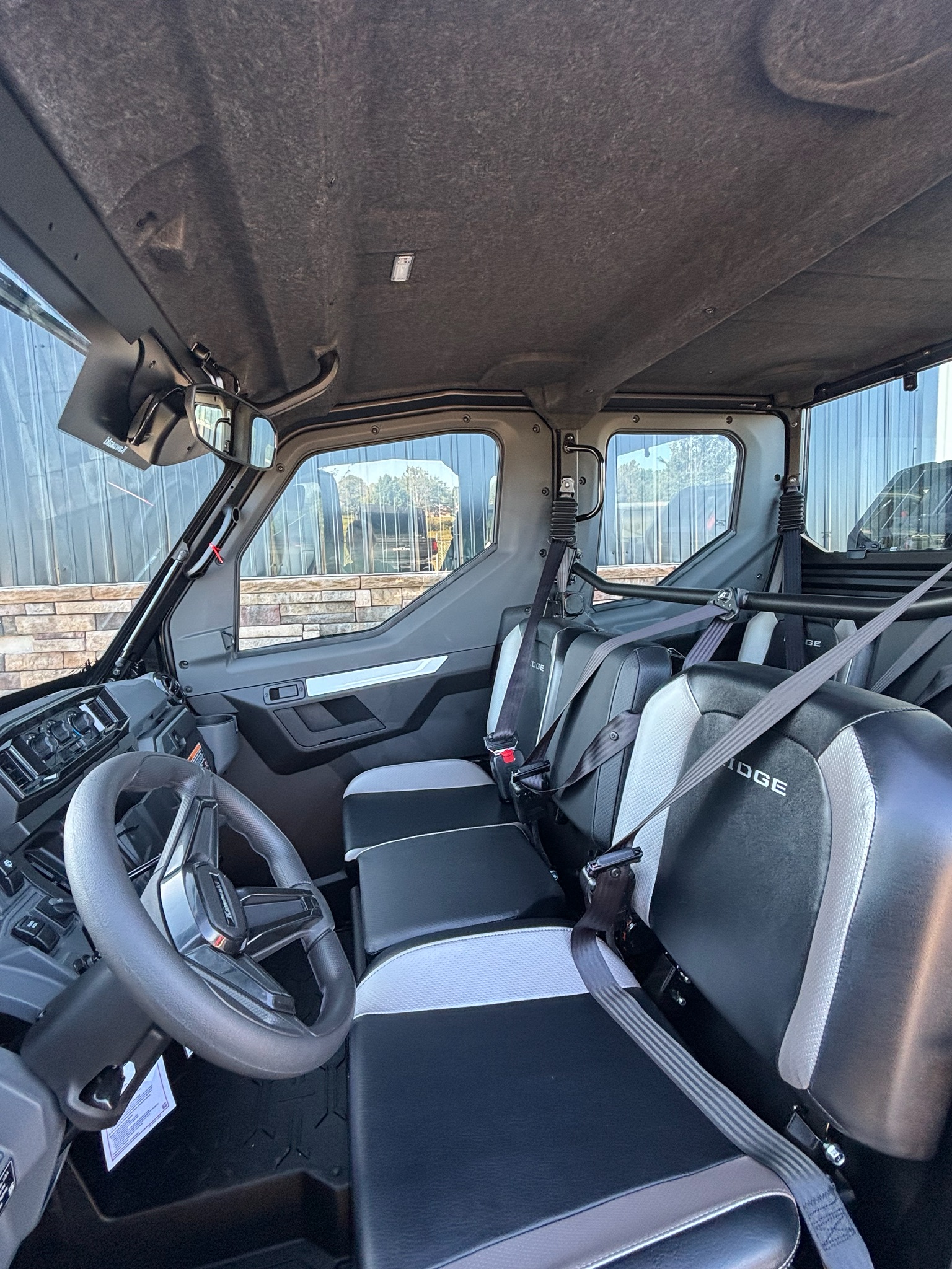 2027 Kawasaki RIDGE® CREW HVAC 9