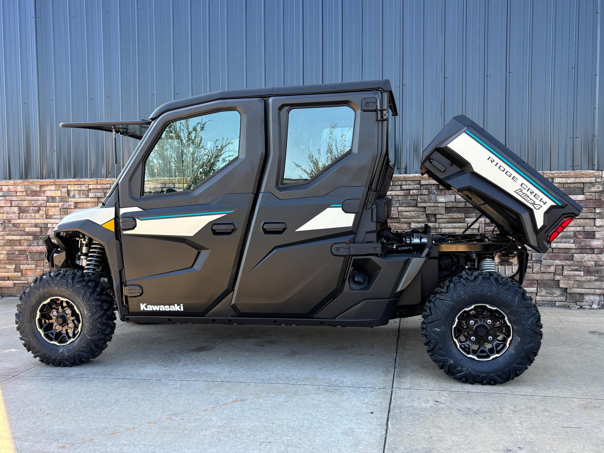 2027 Kawasaki RIDGE® CREW HVAC 10