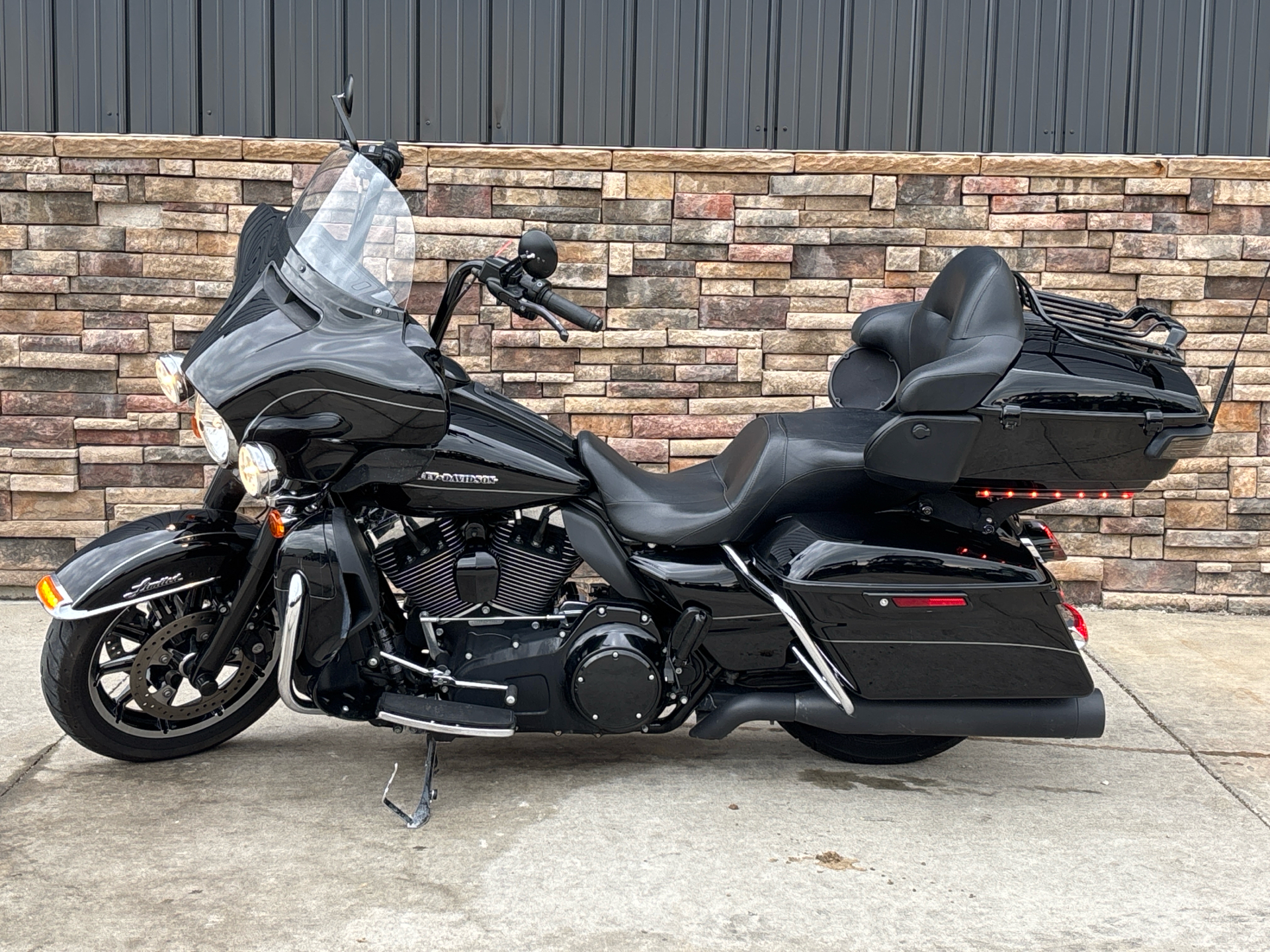 2015 Harley-Davidson Ultra Limited Low in Columbia, Missouri - Photo 1