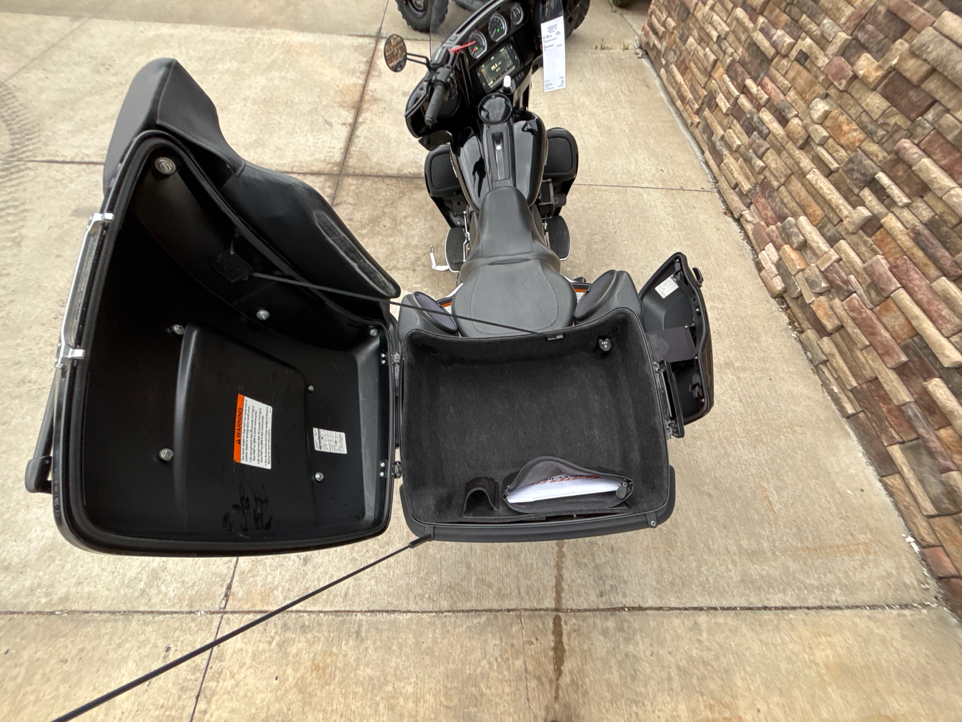 2015 Harley-Davidson Ultra Limited Low in Columbia, Missouri - Photo 6