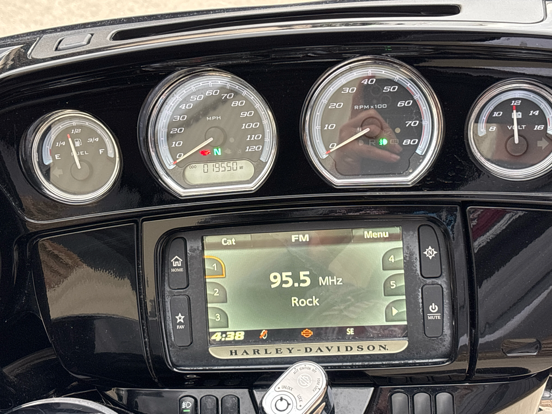2015 Harley-Davidson Ultra Limited Low in Columbia, Missouri - Photo 7