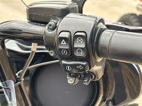 2015 Harley-Davidson Ultra Limited Low in Columbia, Missouri - Photo 8