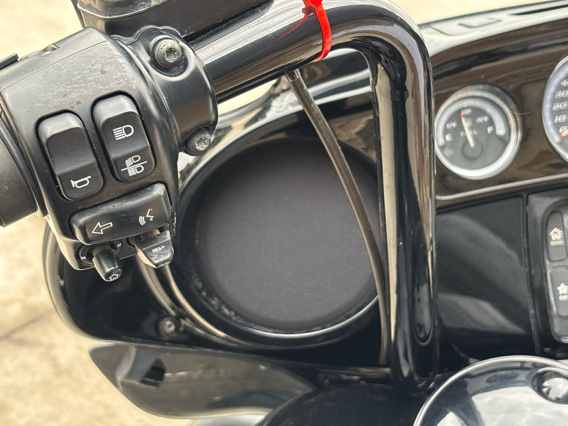 2015 Harley-Davidson Ultra Limited Low in Columbia, Missouri - Photo 9