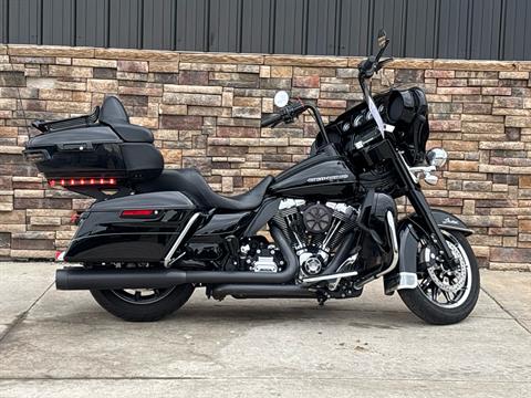 2015 Harley-Davidson Ultra Limited Low in Columbia, Missouri - Photo 12