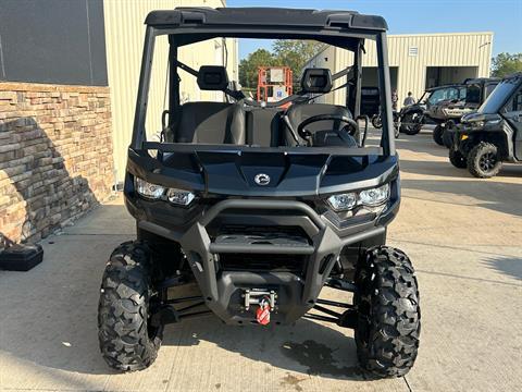 2025 Can-Am Defender XT HD9 in Columbia, Missouri - Photo 2