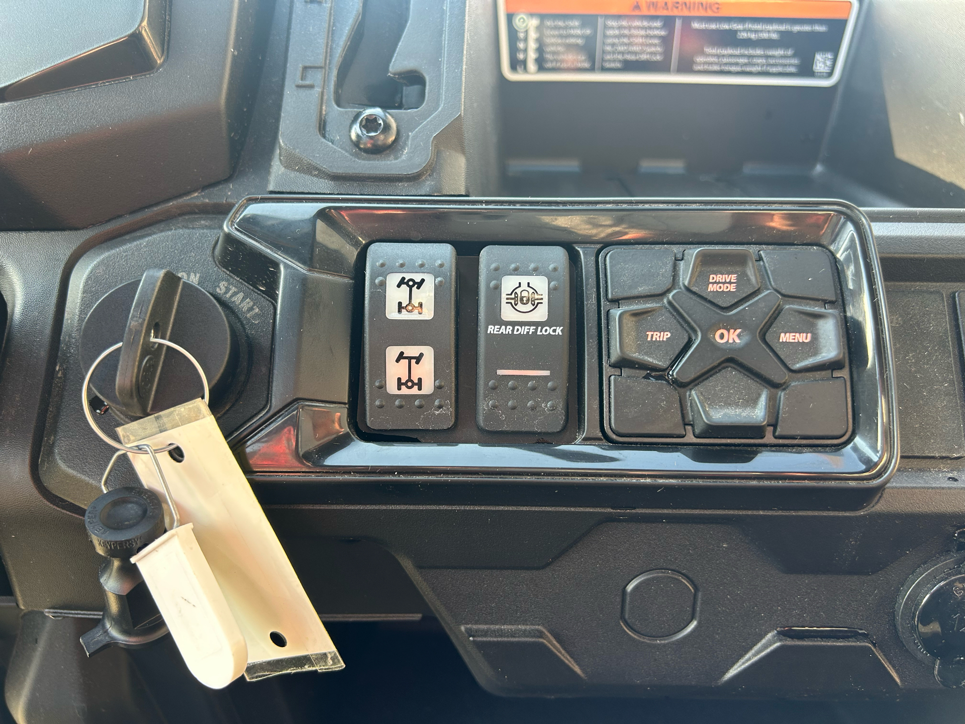 2025 Can-Am Defender XT HD9 in Columbia, Missouri - Photo 9