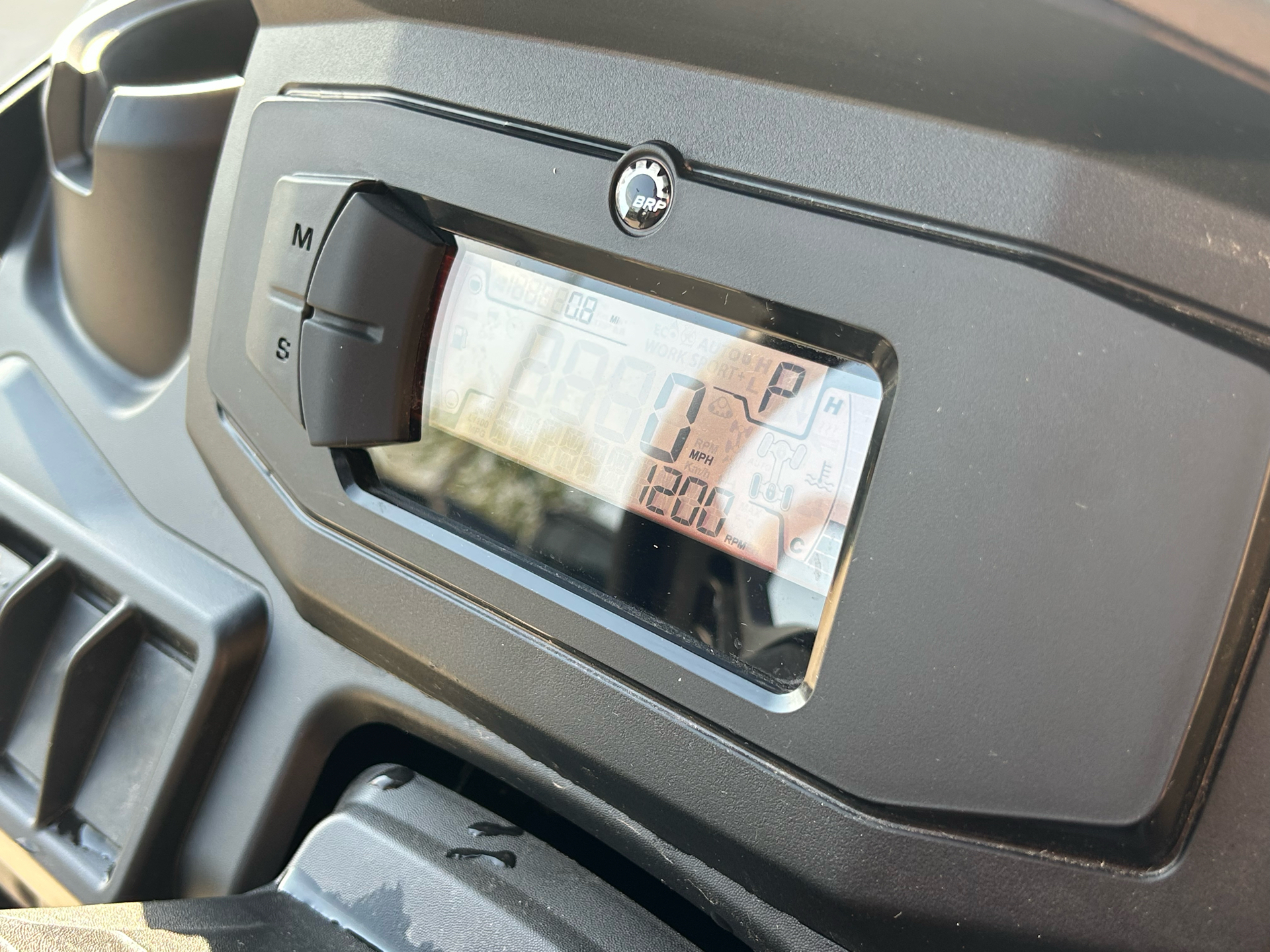 2025 Can-Am Defender XT HD9 in Columbia, Missouri - Photo 11