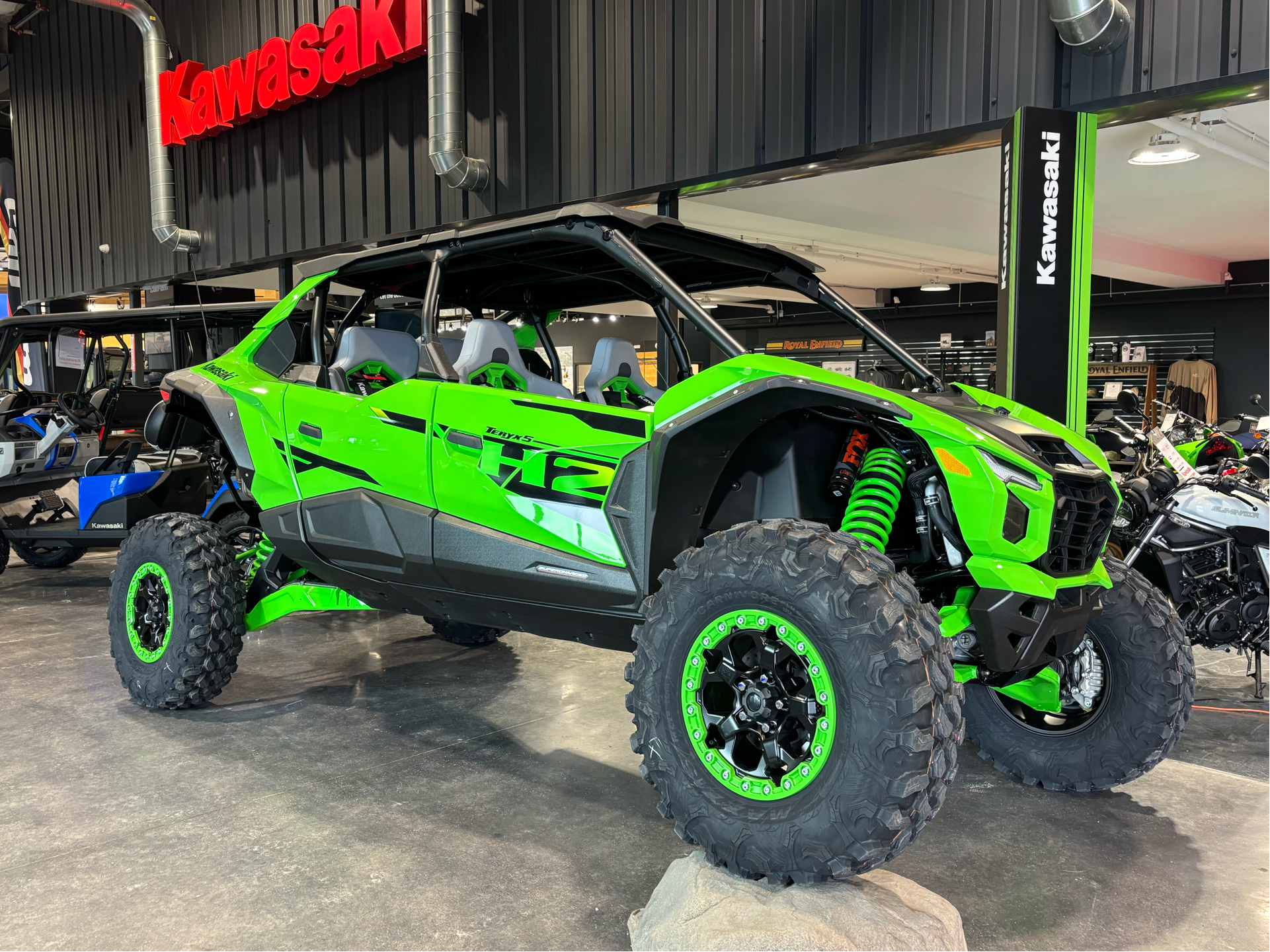2026 Kawasaki Teryx5 H2 Deluxe eS in Columbia, Missouri - Photo 2