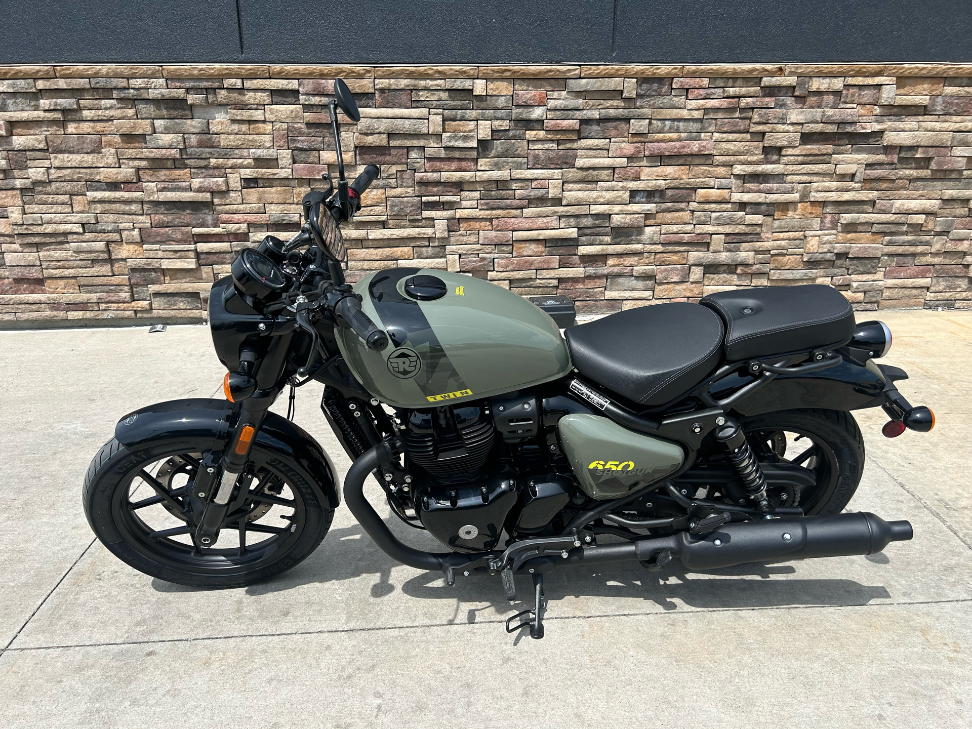 2024 Royal Enfield Shotgun 650 in Columbia, Missouri - Photo 10