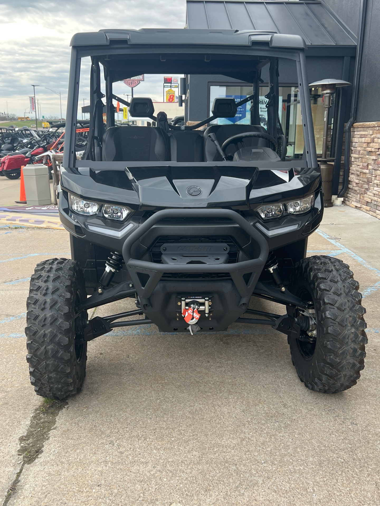 2025 Can-Am Defender MAX Lone Star in Columbia, Missouri - Photo 6
