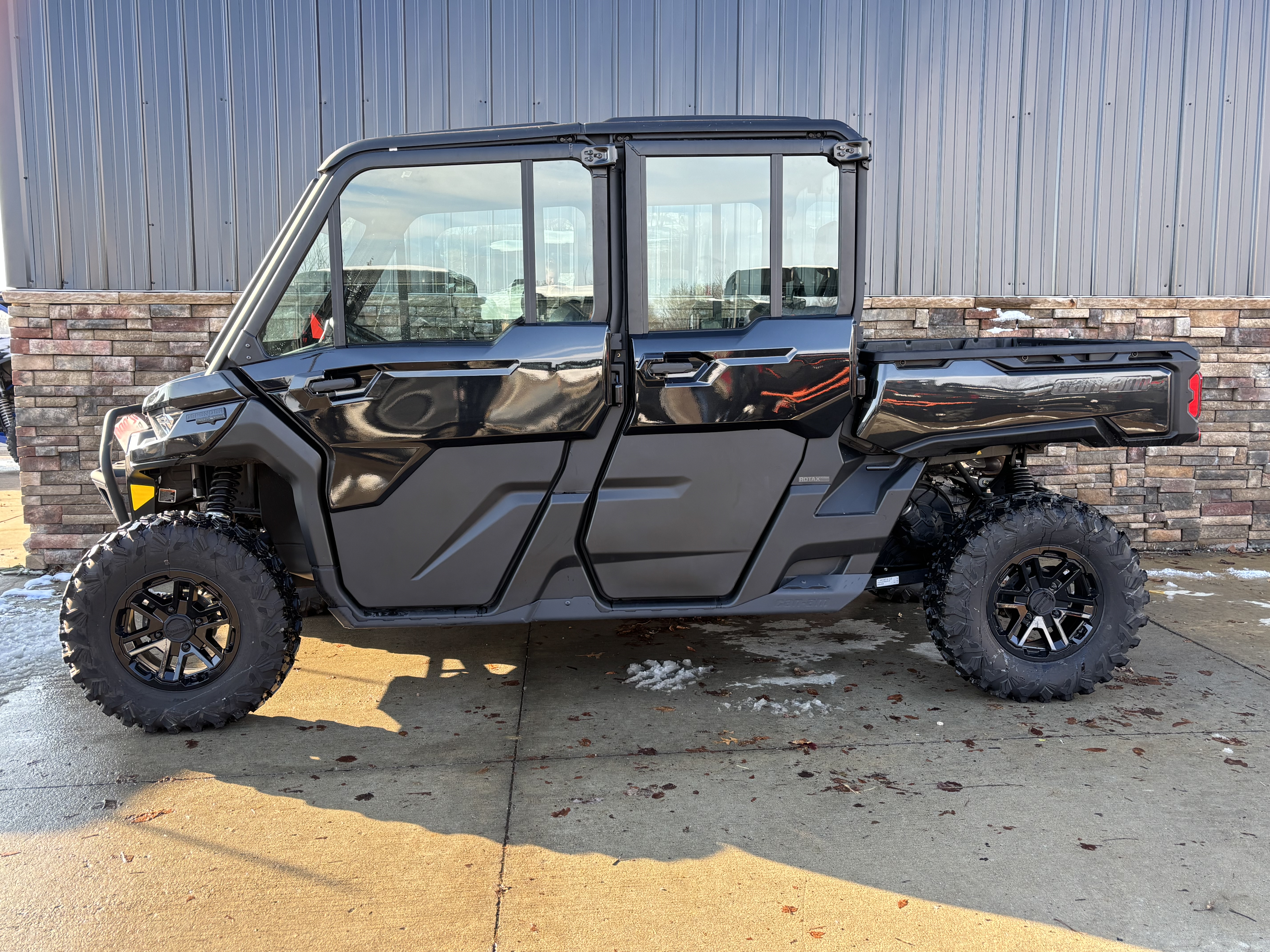 2025 Can-Am Defender MAX Lone Star in Columbia, Missouri - Photo 1