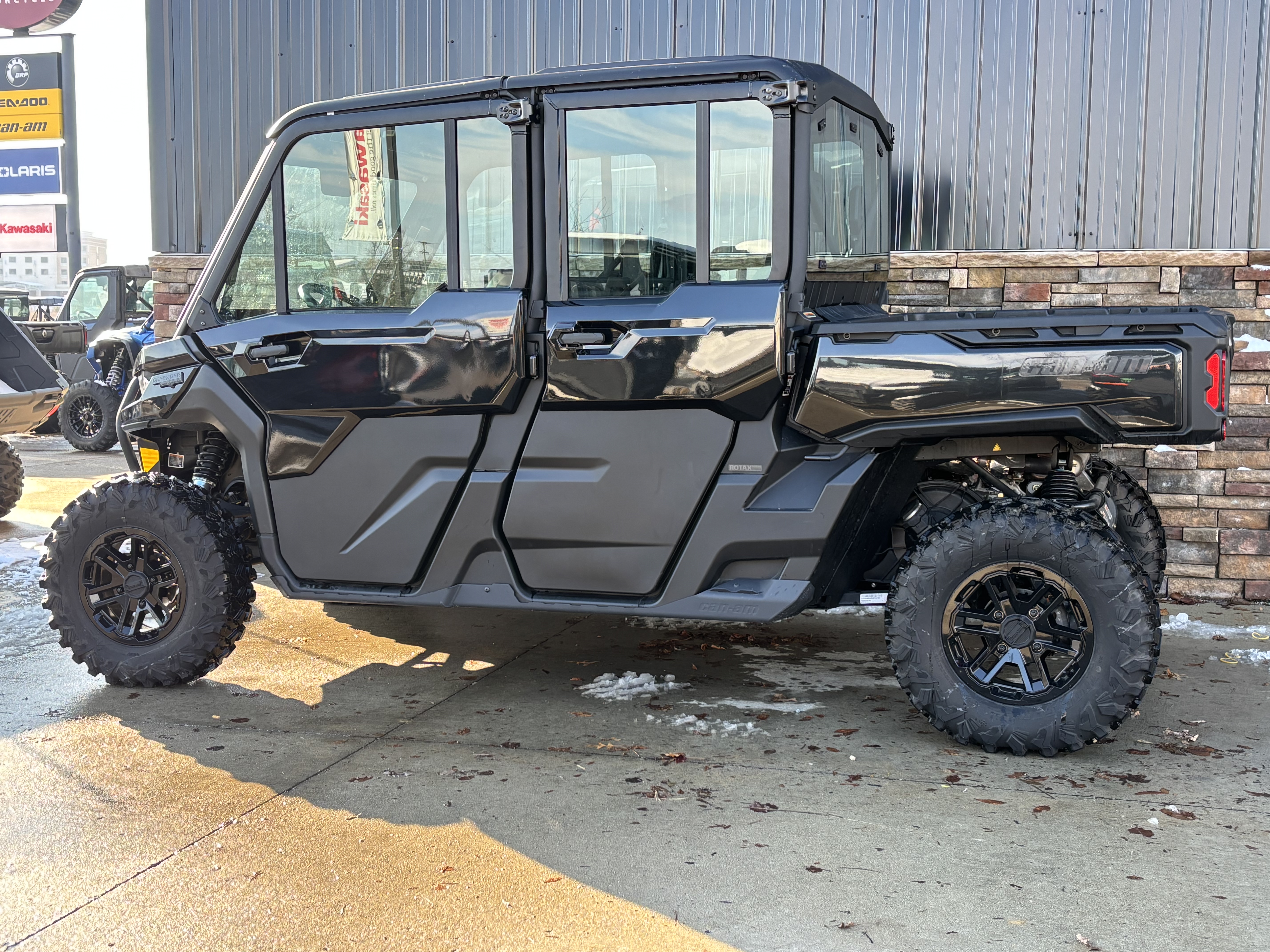 2025 Can-Am Defender MAX Lone Star in Columbia, Missouri - Photo 3
