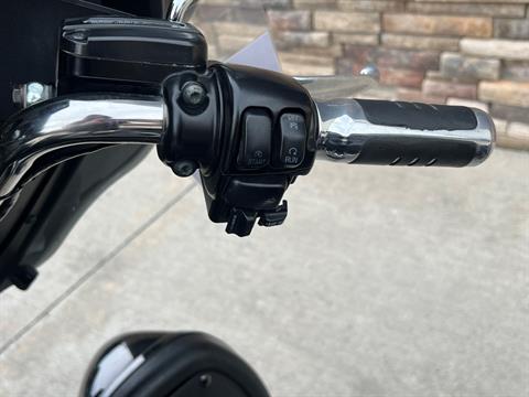 2013 Harley-Davidson Tri Glide® Ultra Classic® in Columbia, Missouri - Photo 8