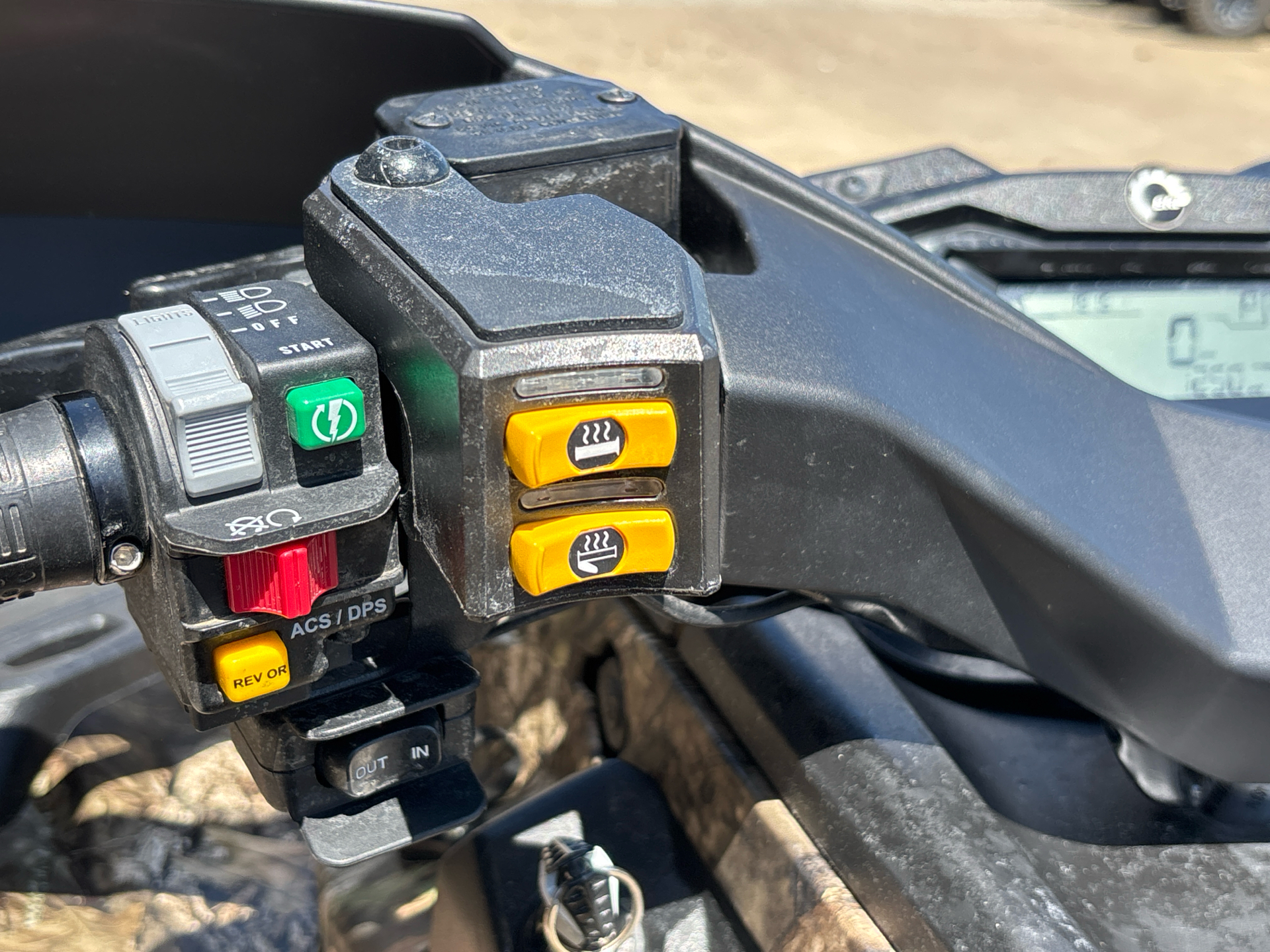 2023 Can-Am Outlander Hunting Edition 850 in Columbia, Missouri - Photo 7