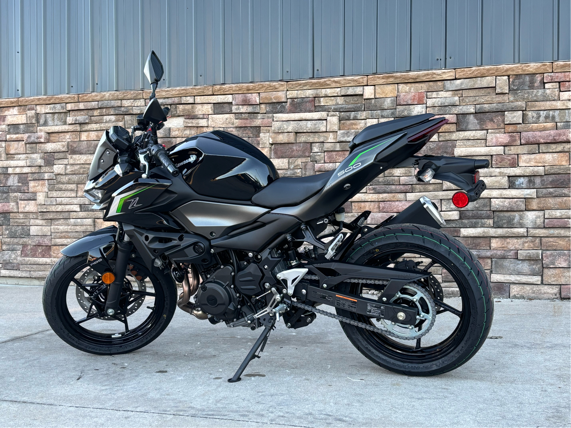 2025 Kawasaki Z500 ABS in Columbia, Missouri - Photo 13
