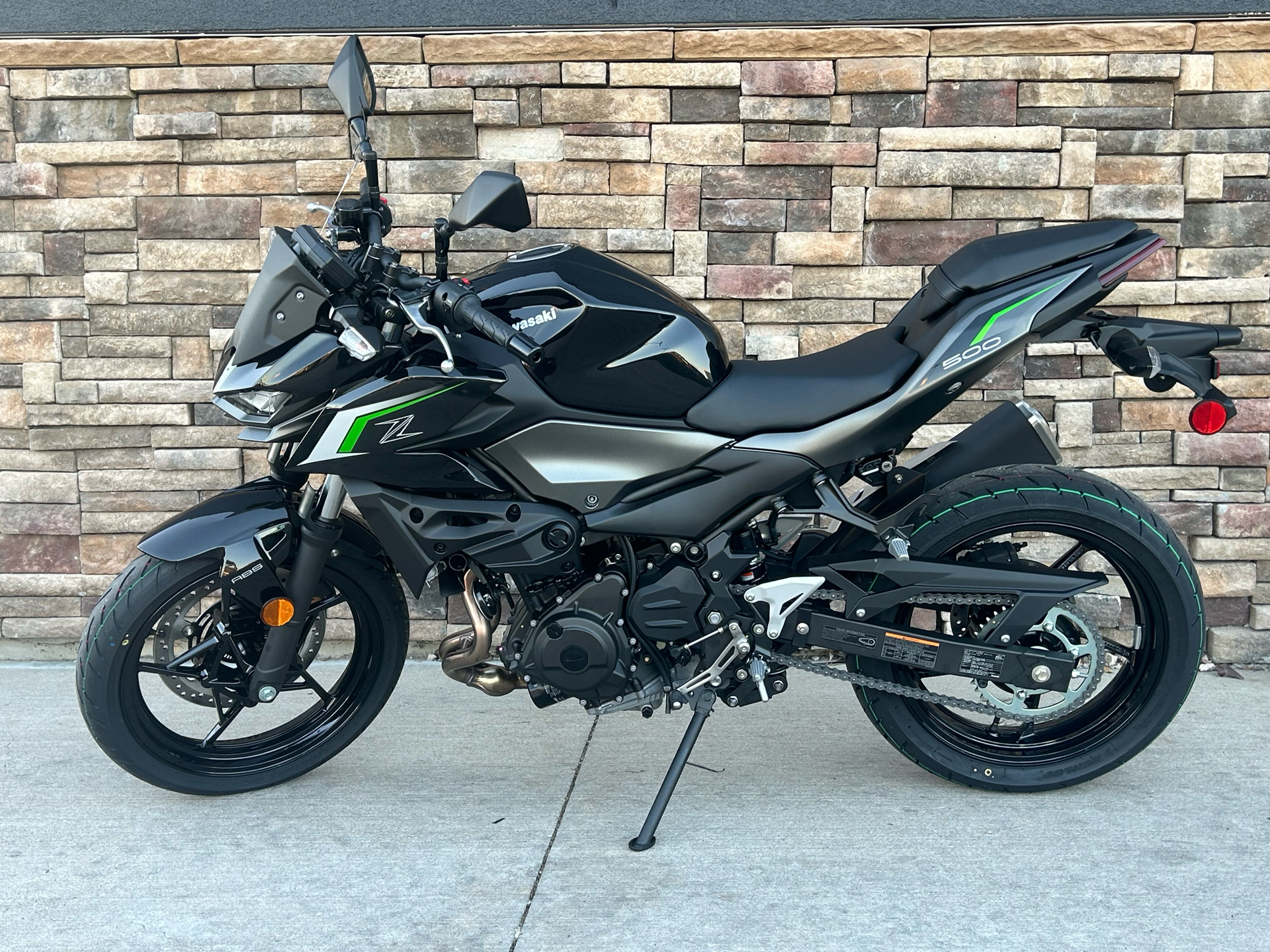 2025 Kawasaki Z500 ABS in Columbia, Missouri - Photo 1