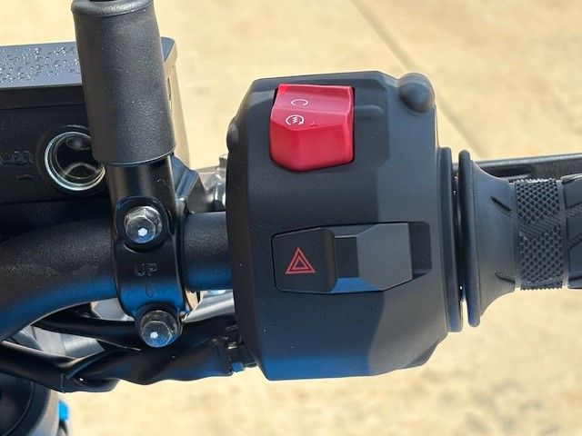 2024 Suzuki GSX-8S in Columbia, Missouri - Photo 7