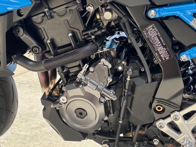 2024 Suzuki GSX-8S in Columbia, Missouri - Photo 8