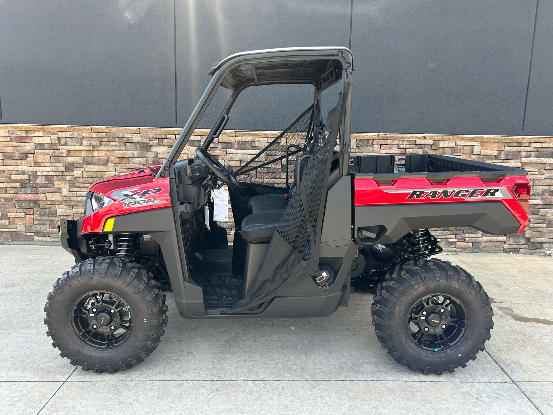 2025 Polaris Ranger XP 1000 Premium in Columbia, Missouri - Photo 1