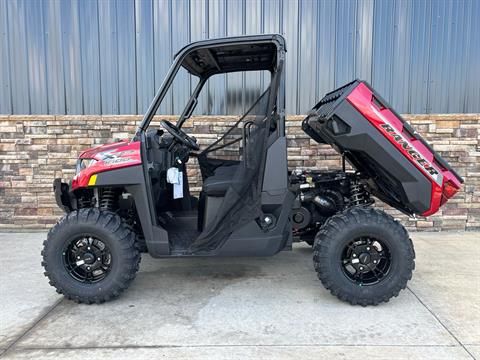 2025 Polaris Ranger XP 1000 Premium in Columbia, Missouri - Photo 4