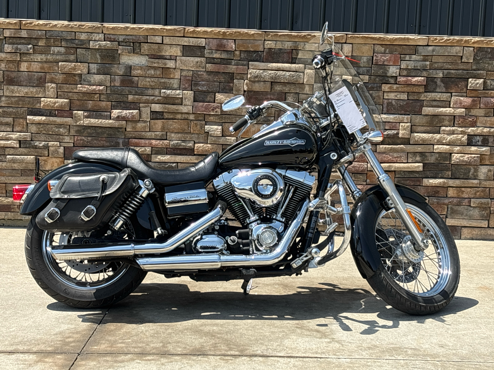 2013 Harley-Davidson Dyna® Super Glide® Custom in Columbia, Missouri - Photo 2