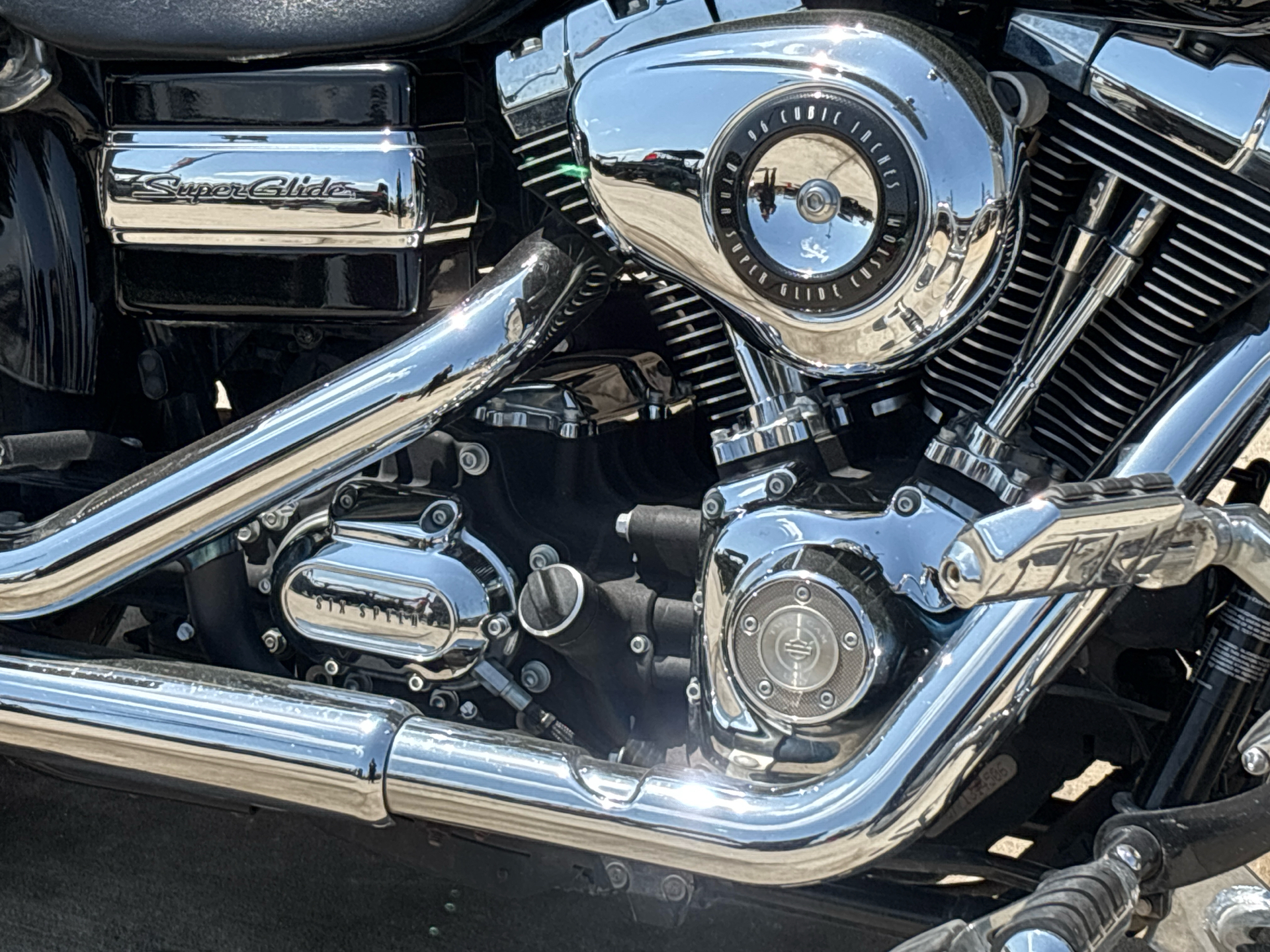 2013 Harley-Davidson Dyna® Super Glide® Custom in Columbia, Missouri - Photo 4