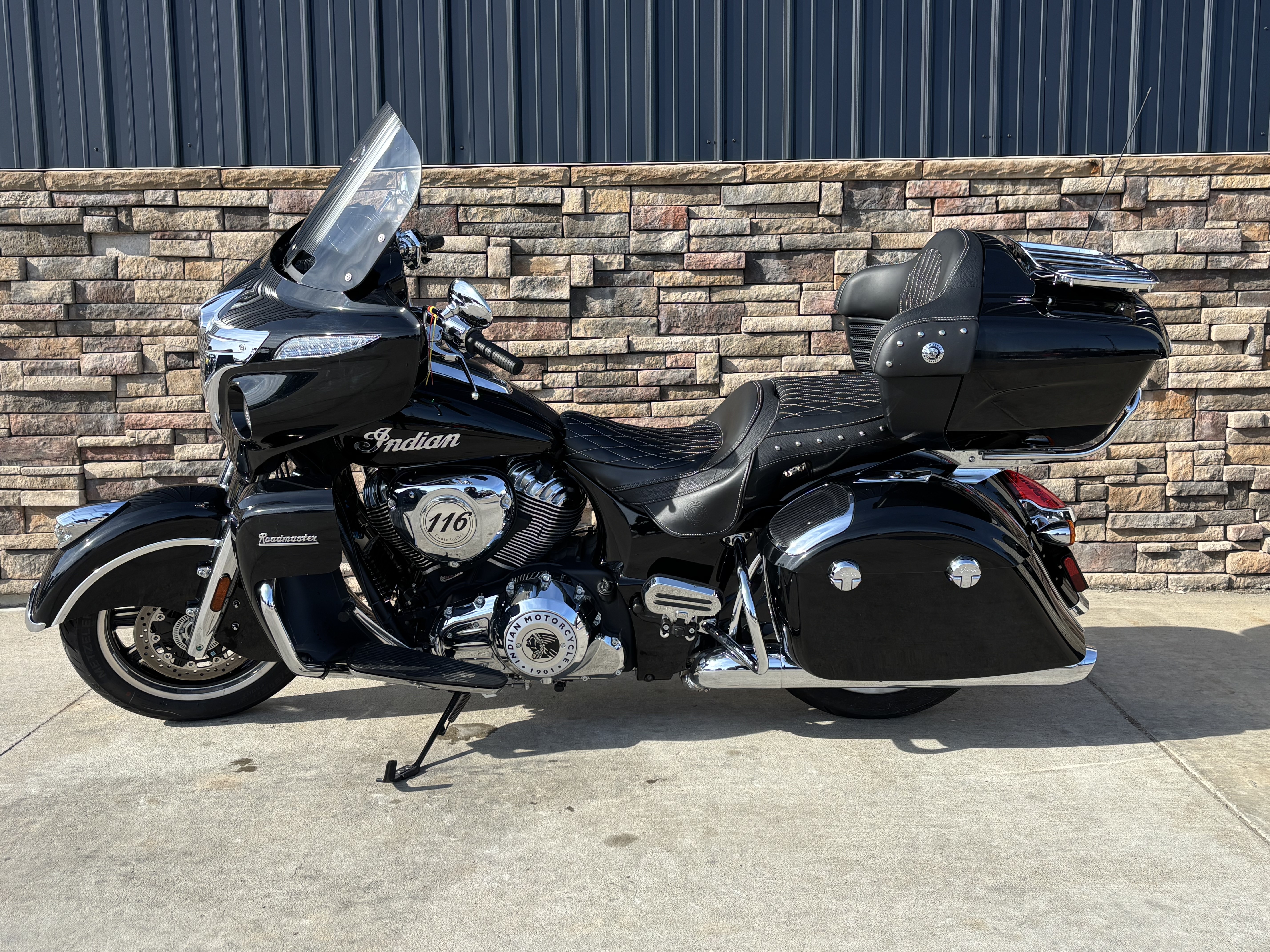 2024 Indian Motorcycle Roadmaster® with PowerBand Audio Package in Columbia, Missouri - Photo 1