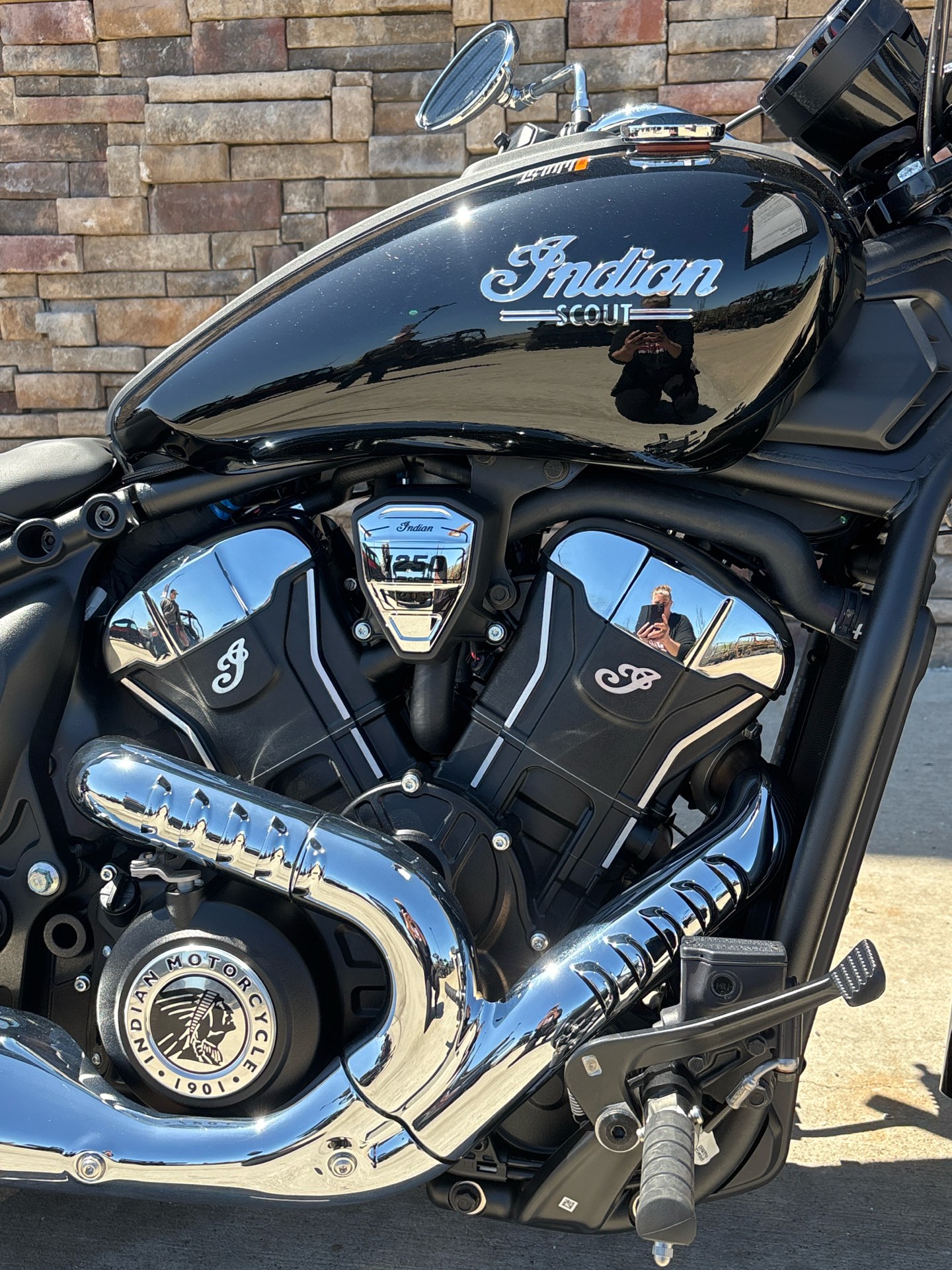 2025 Indian Motorcycle Scout® Classic Limited in Columbia, Missouri - Photo 2