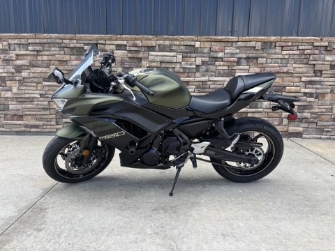2024 Kawasaki Ninja 650 — photo 1 of 13