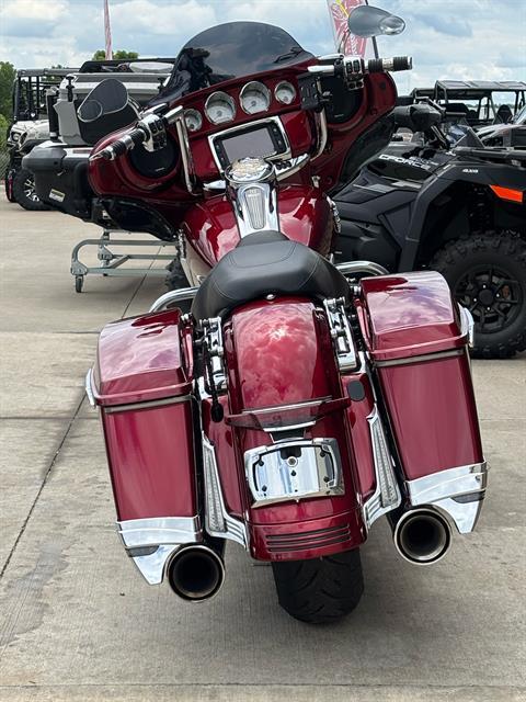 2017 Harley-Davidson Street Glide® Special in Columbia, Missouri - Photo 4