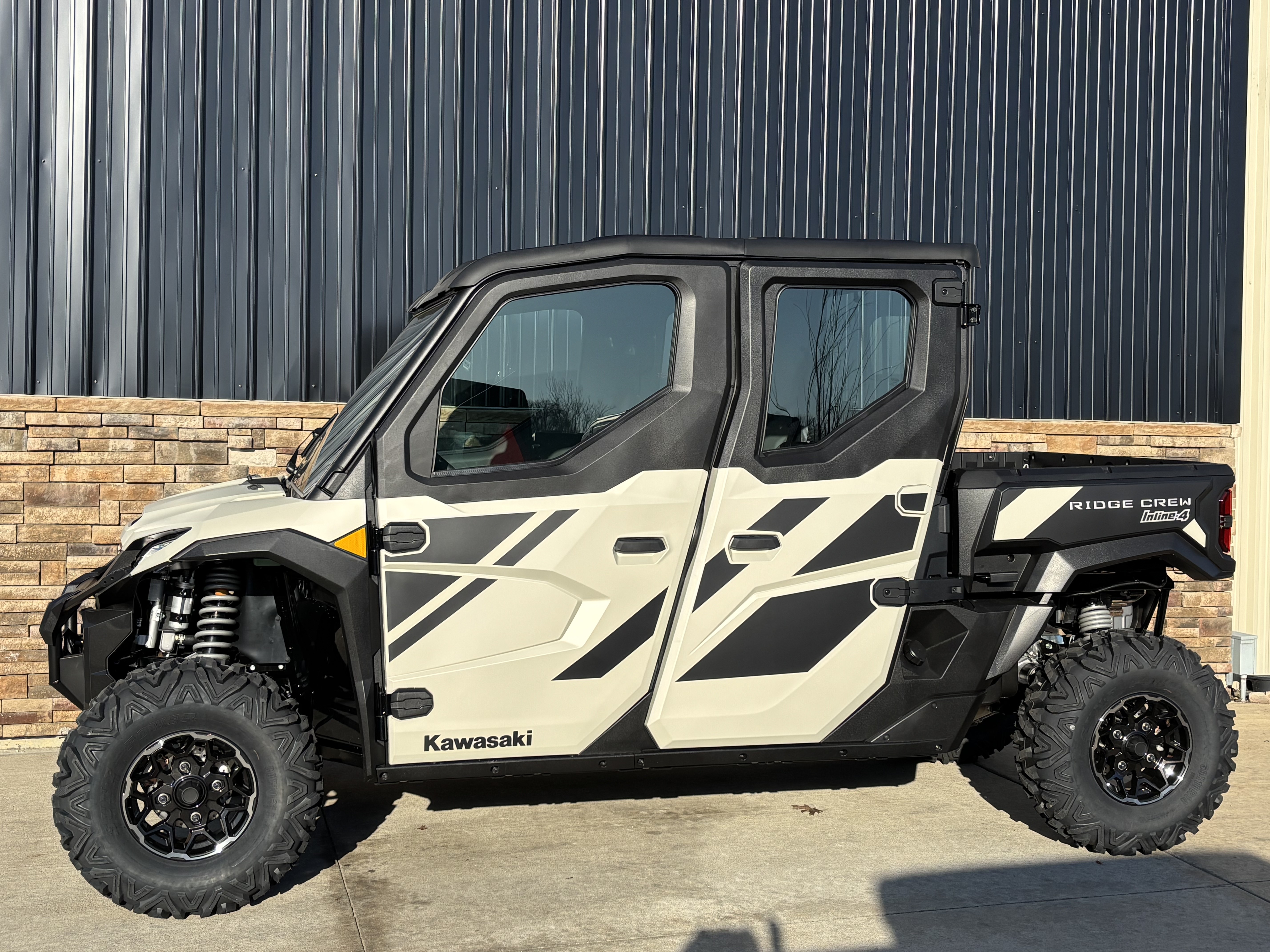 2026 Kawasaki RIDGE® CREW HVAC in Columbia, Missouri - Photo 2
