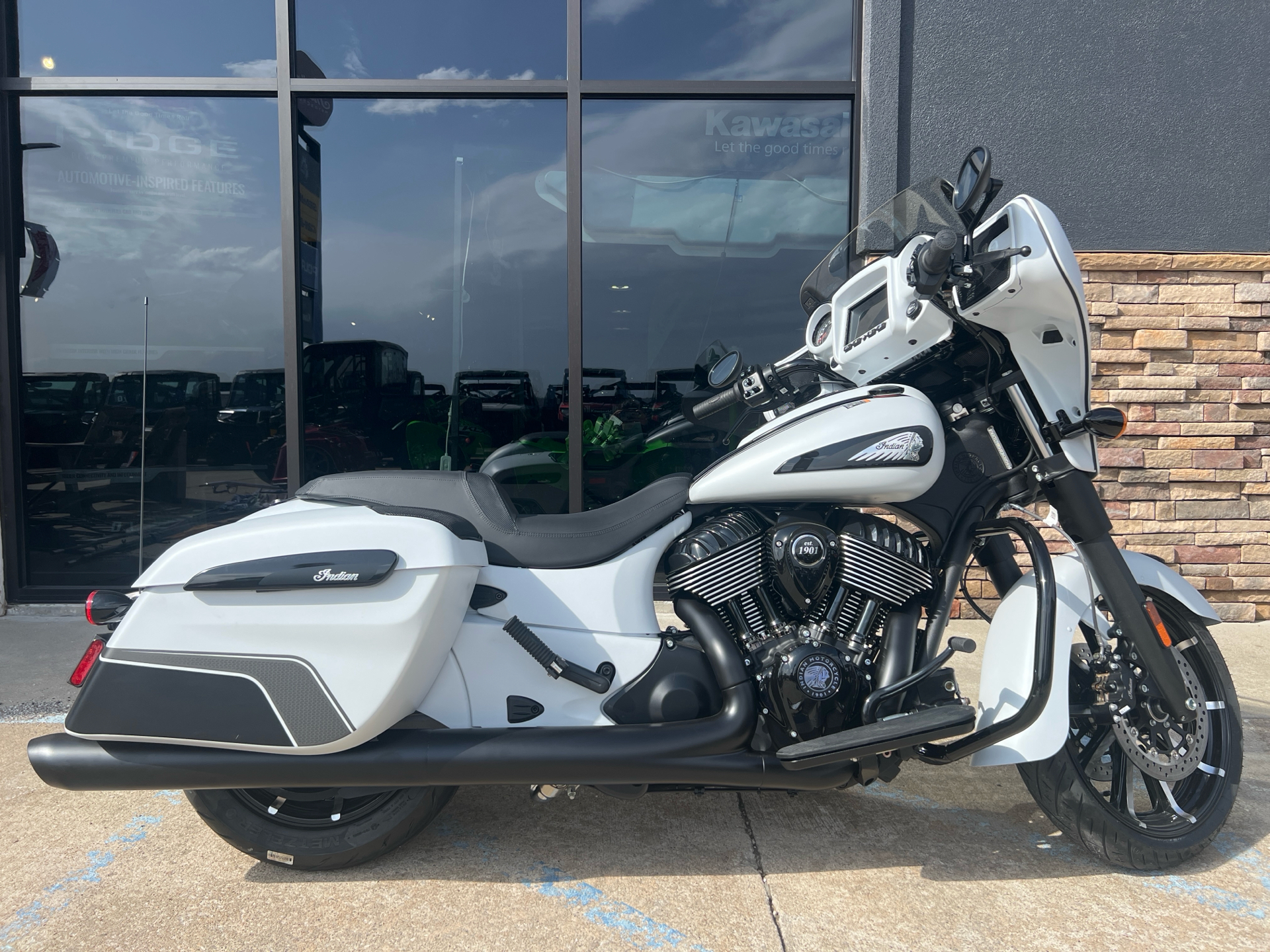 2024 Indian Motorcycle Chieftain® Dark Horse® with PowerBand Audio Package in Columbia, Missouri - Photo 1