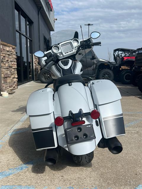 2024 Indian Motorcycle Chieftain® Dark Horse® with PowerBand Audio Package in Columbia, Missouri - Photo 3