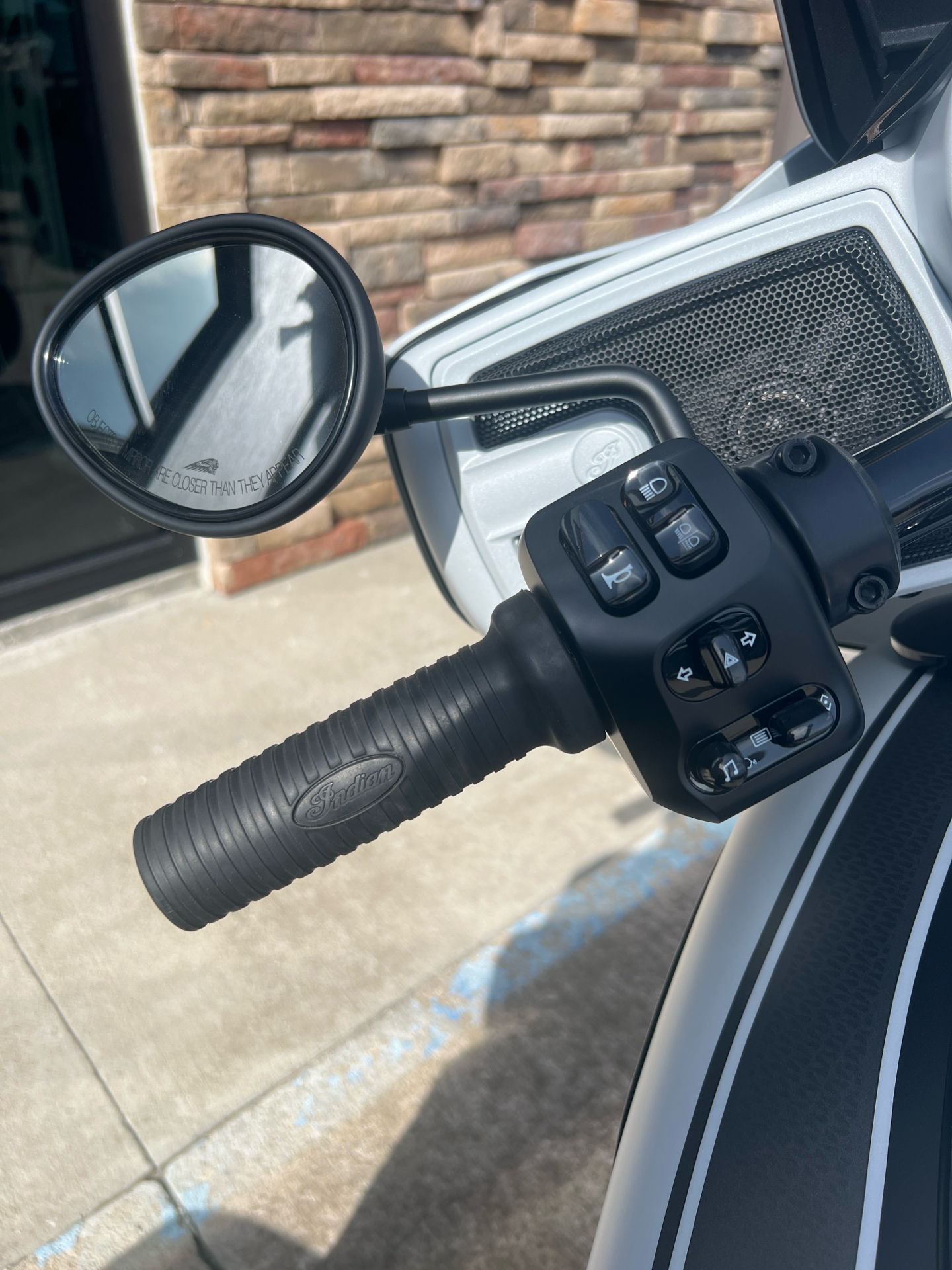 2024 Indian Motorcycle Chieftain® Dark Horse® with PowerBand Audio Package in Columbia, Missouri - Photo 8