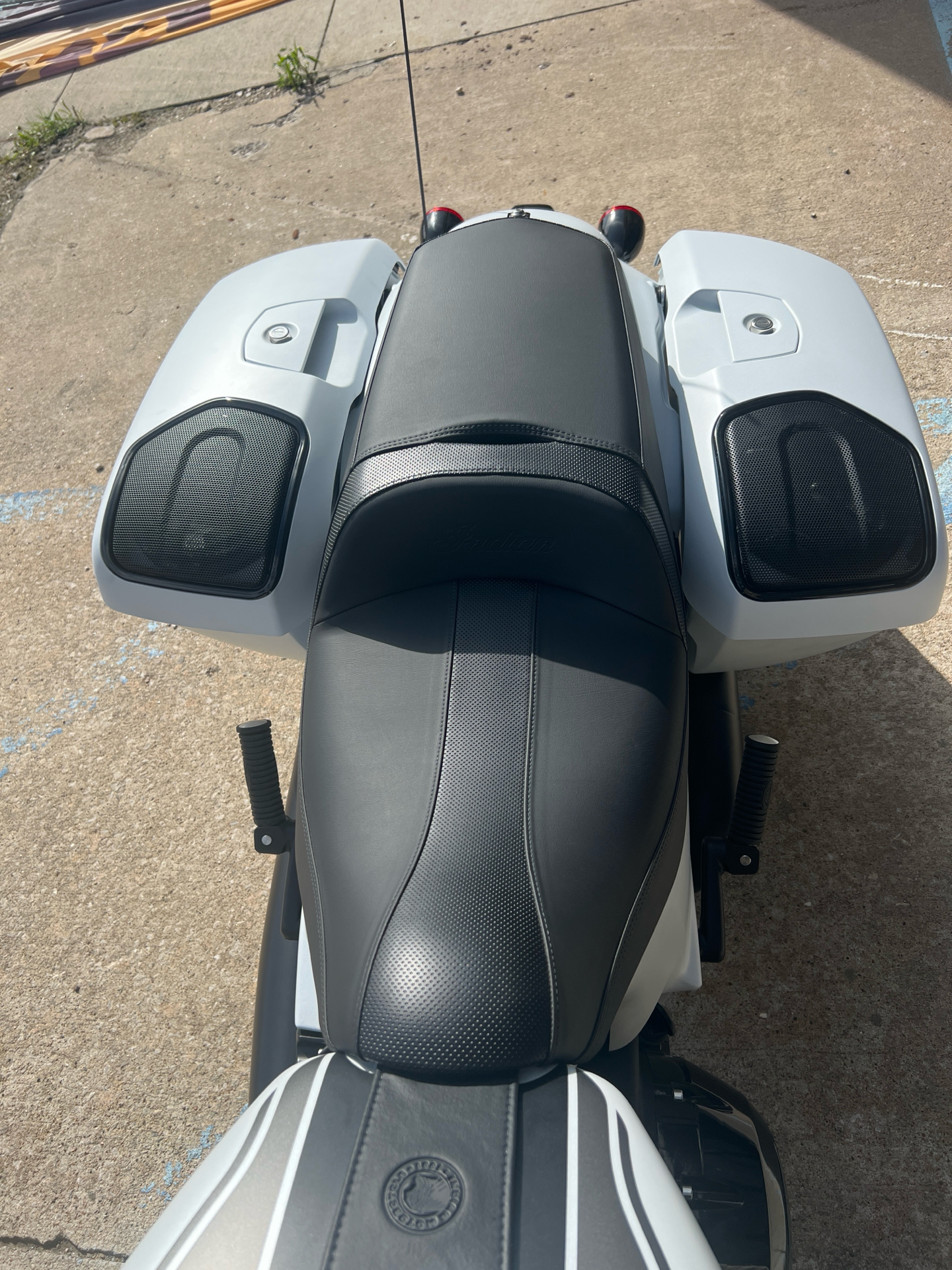 2024 Indian Motorcycle Chieftain® Dark Horse® with PowerBand Audio Package in Columbia, Missouri - Photo 10