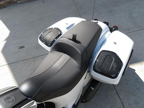 2024 Indian Motorcycle Chieftain® Dark Horse® with PowerBand Audio Package in Columbia, Missouri - Photo 11