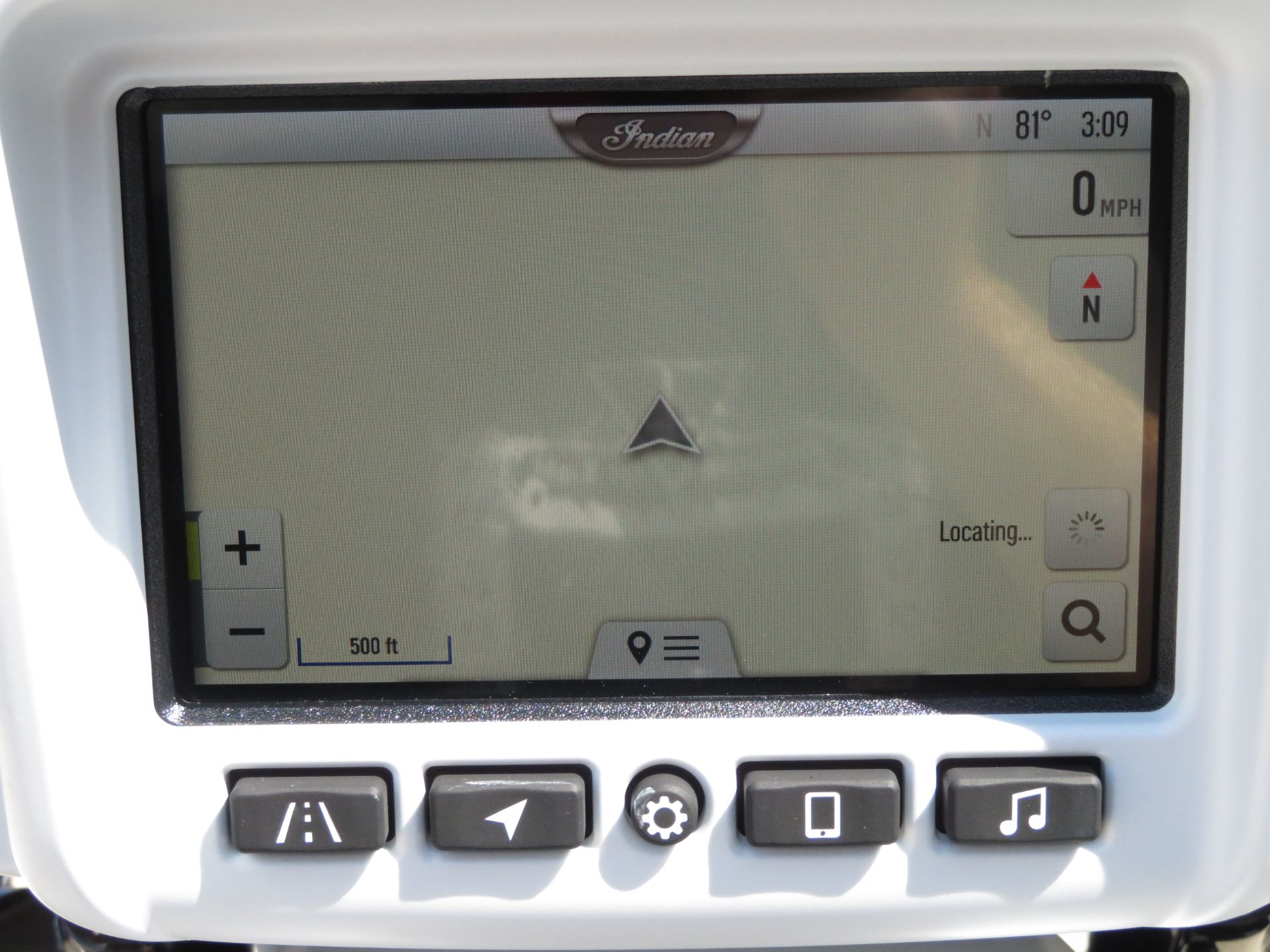 2024 Indian Motorcycle Chieftain® Dark Horse® with PowerBand Audio Package in Columbia, Missouri - Photo 15