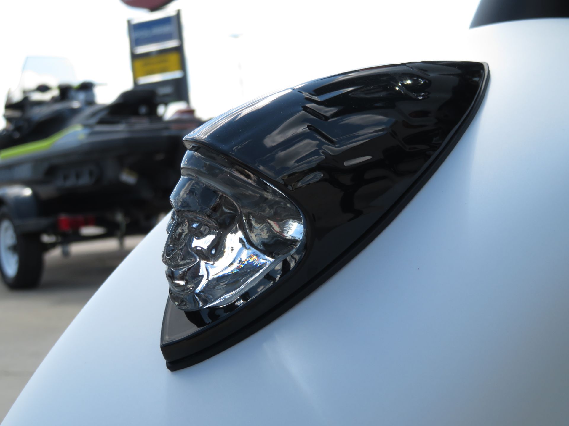 2024 Indian Motorcycle Chieftain® Dark Horse® with PowerBand Audio Package in Columbia, Missouri - Photo 21