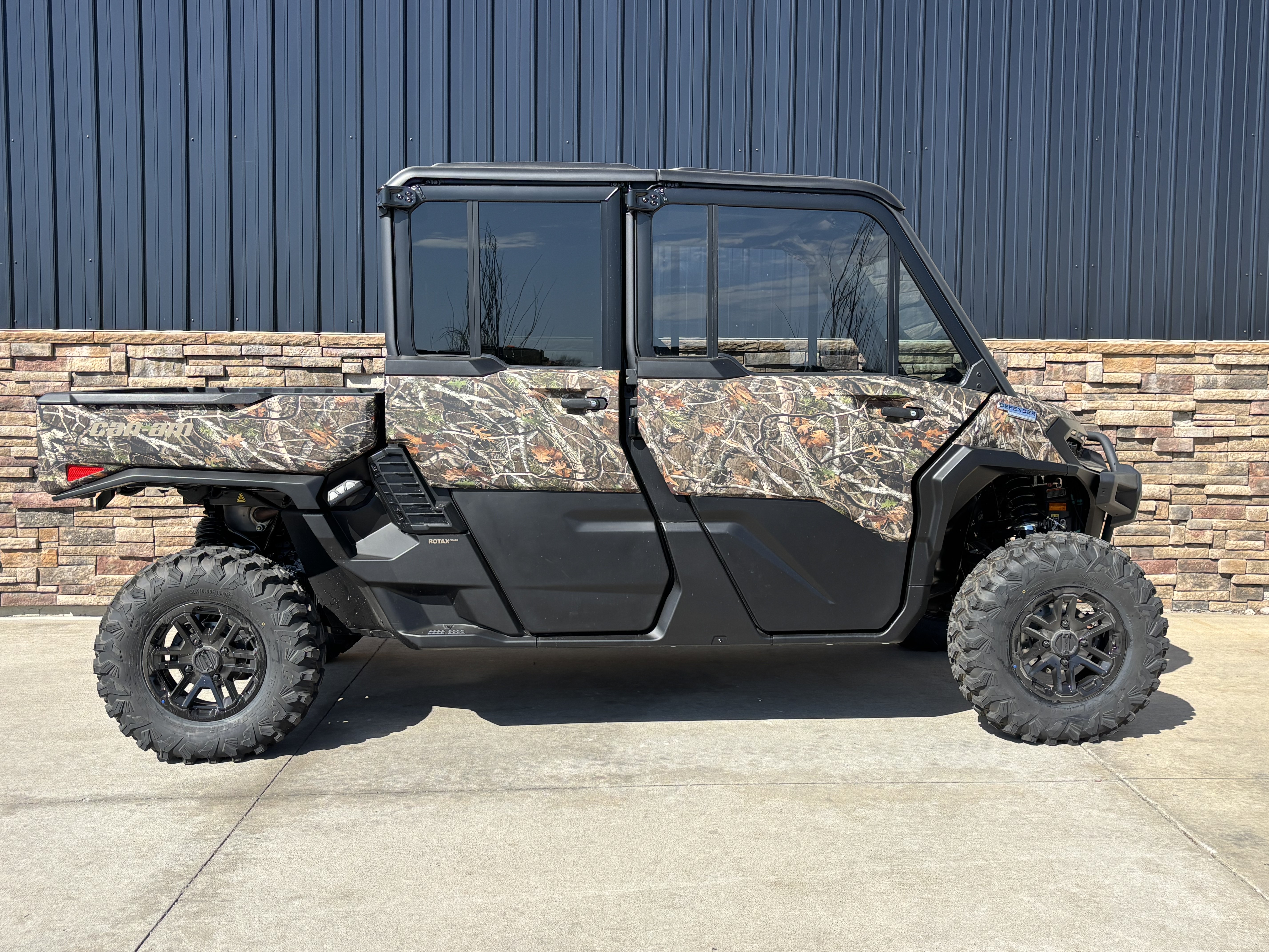 2026 Can-Am Defender MAX Limited HD11 in Columbia, Missouri - Photo 1
