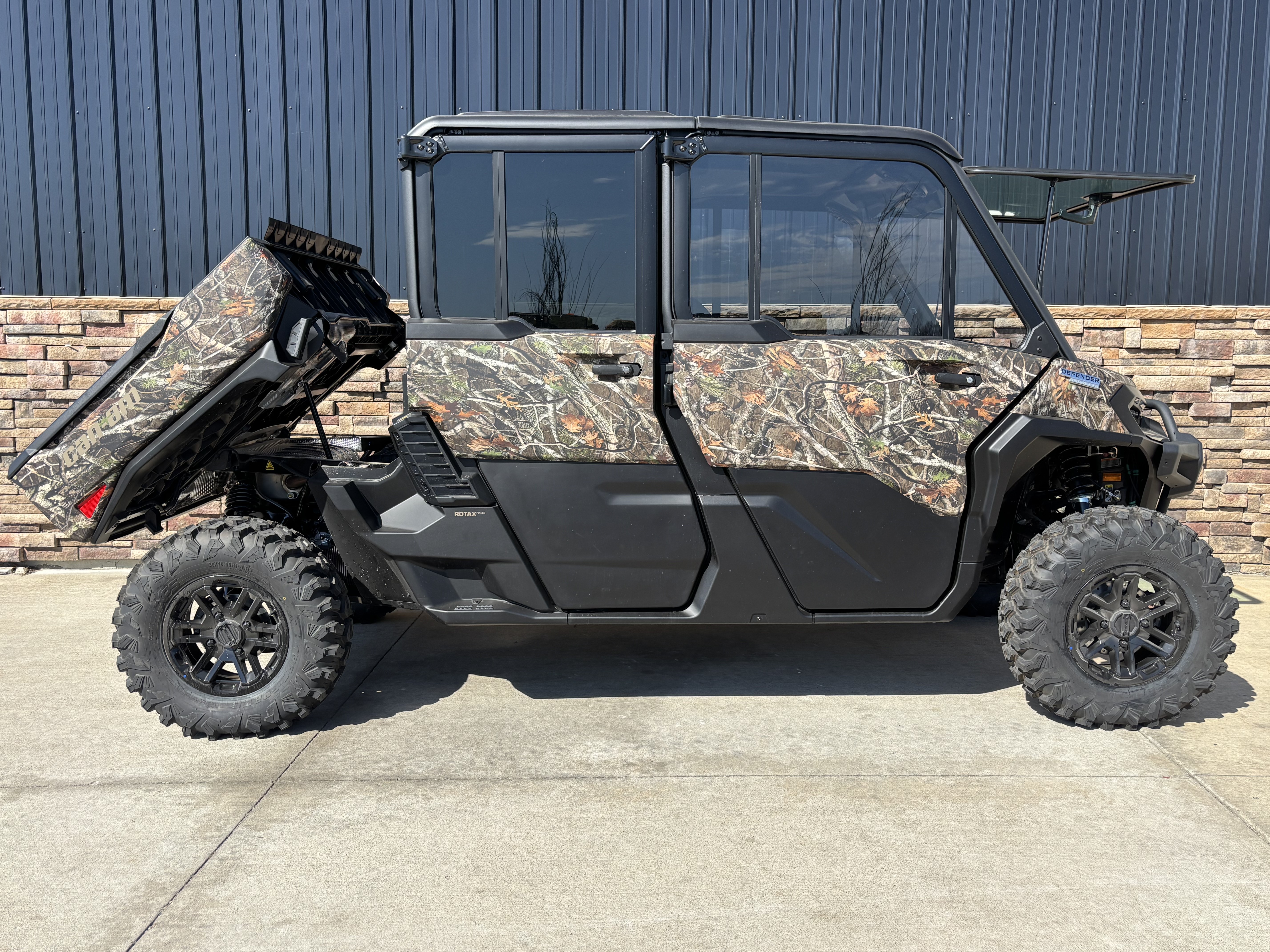 2026 Can-Am Defender MAX Limited HD11 in Columbia, Missouri - Photo 10