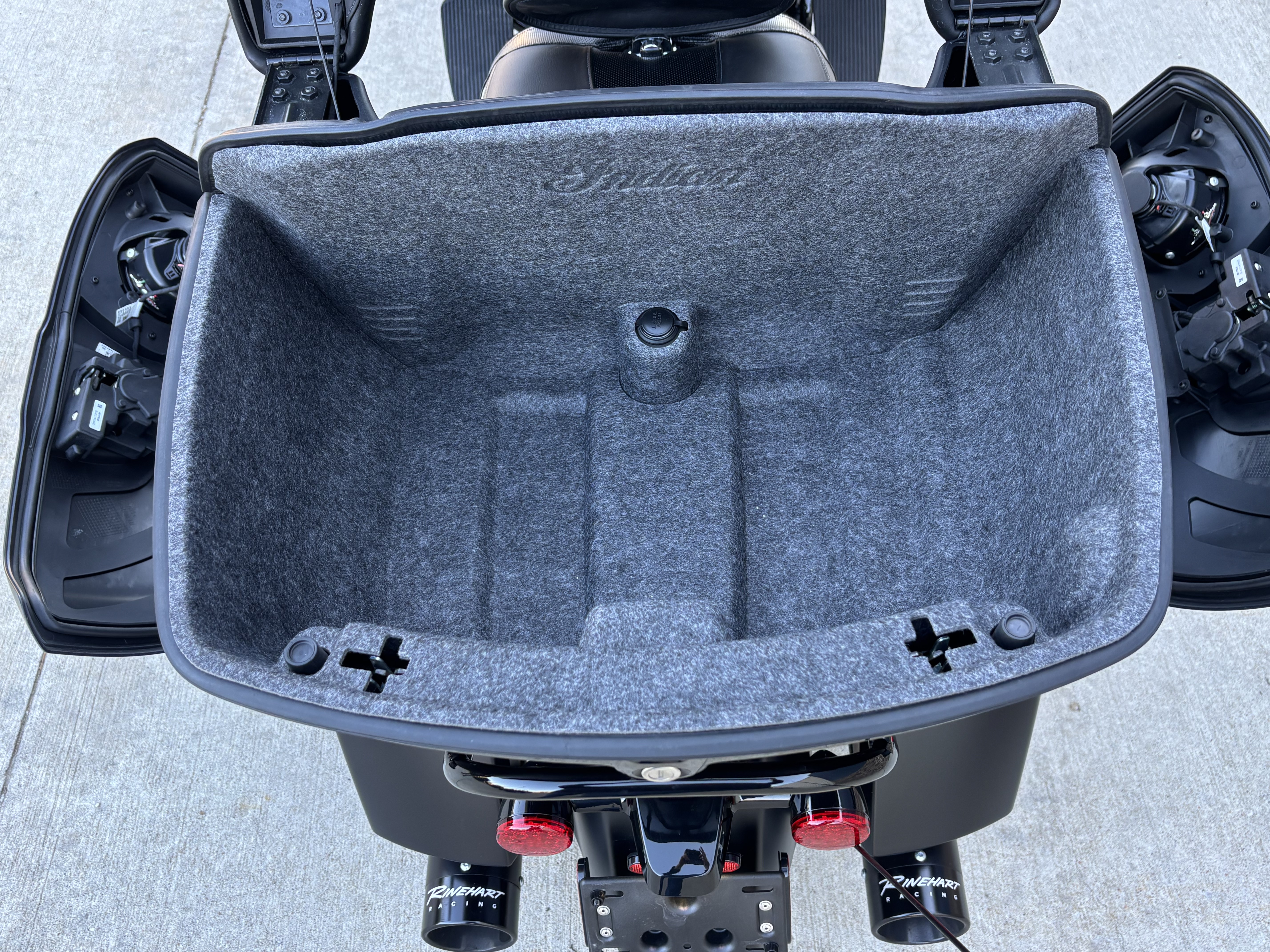 2023 Indian Motorcycle Challenger® Dark Horse® in Columbia, Missouri - Photo 16