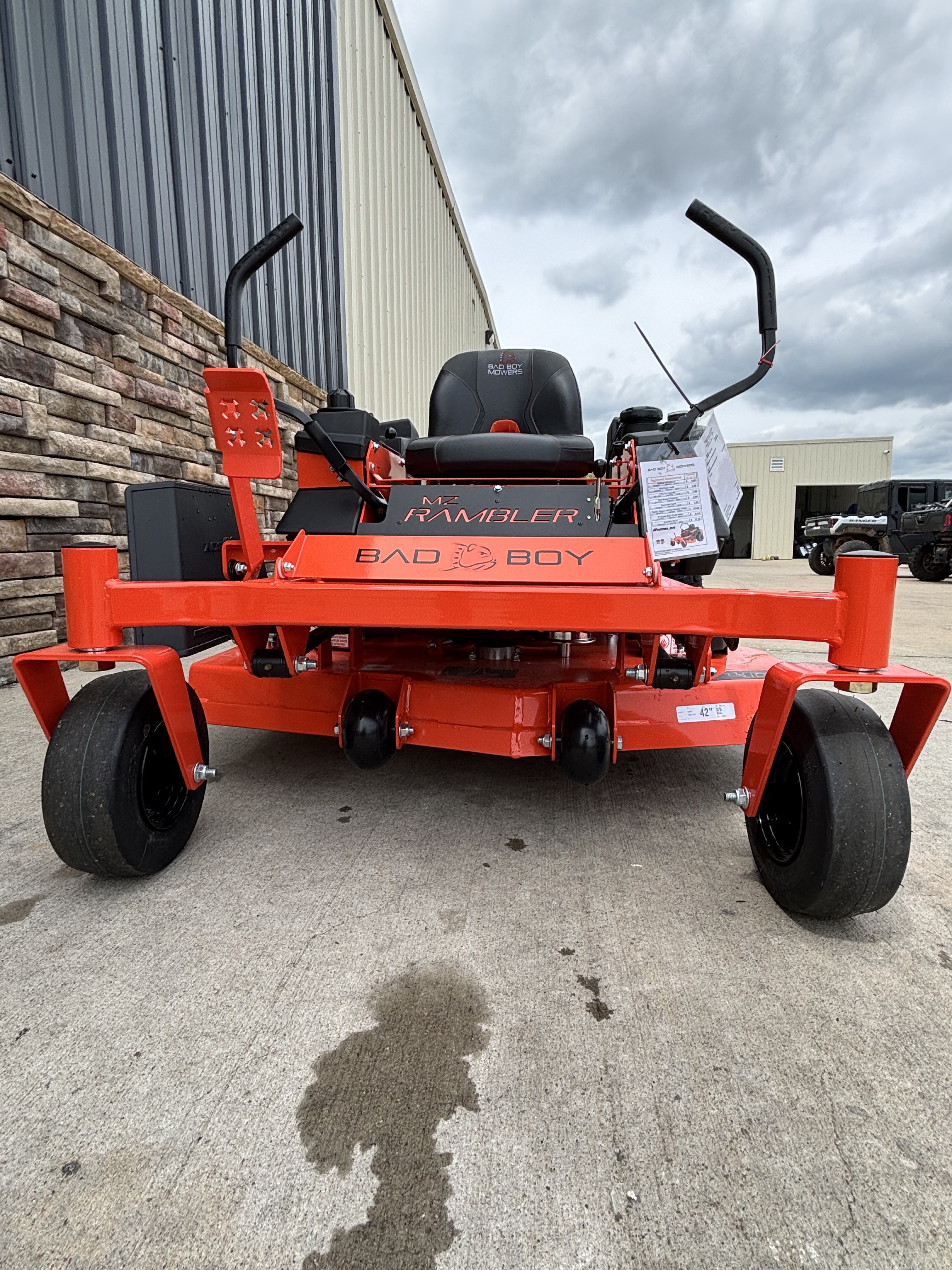 2026 Bad Boy Mowers MZ Rambler 42 in. Briggs EX1900 19 hp in Columbia, Missouri - Photo 8