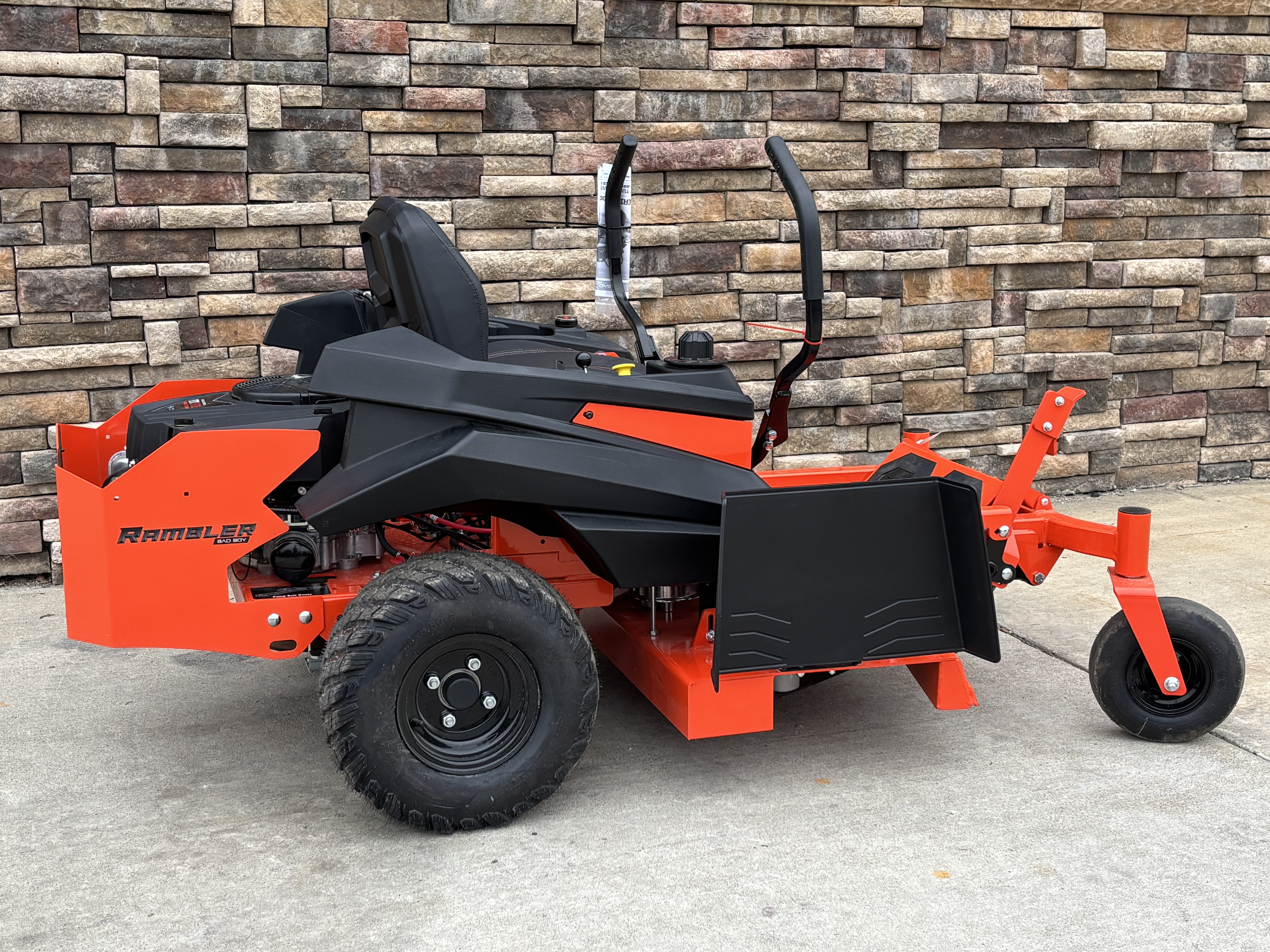 2026 Bad Boy Mowers MZ Rambler 42 in. Briggs EX1900 19 hp in Columbia, Missouri - Photo 4