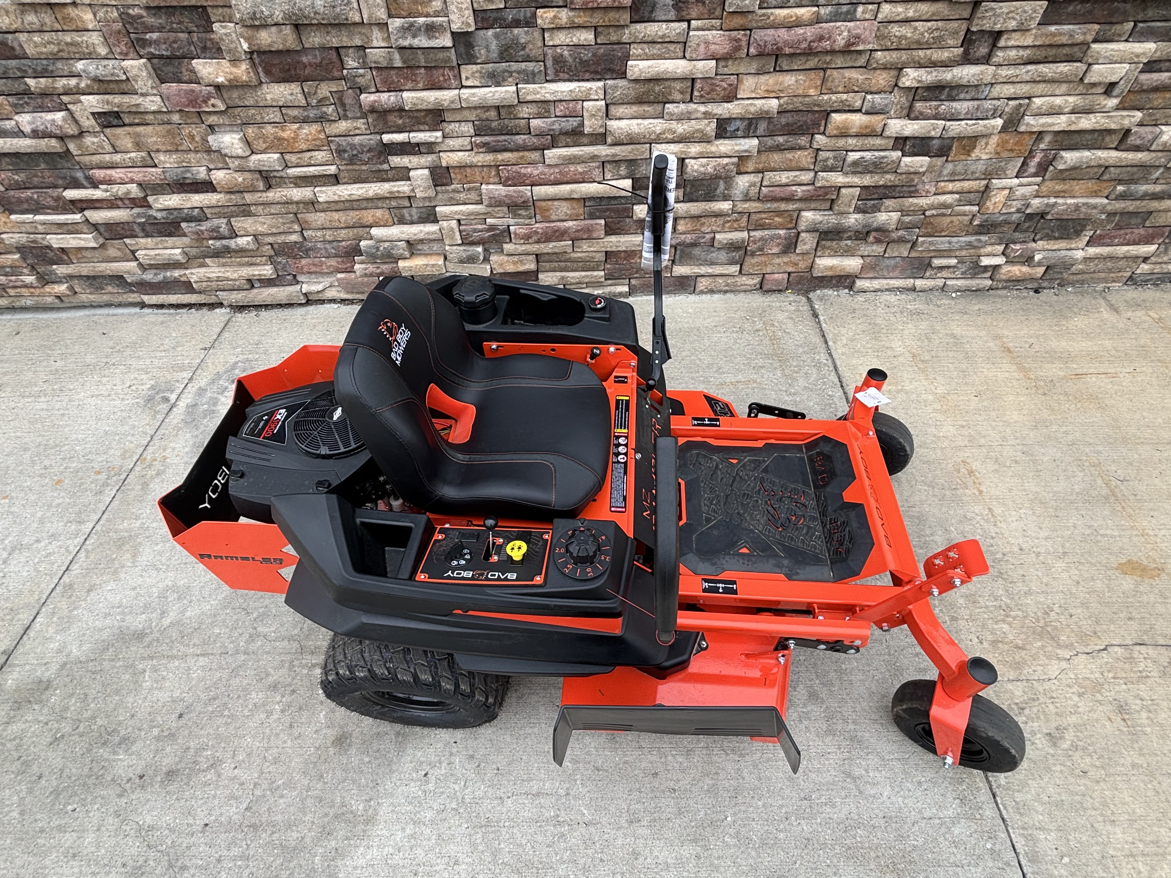 2026 Bad Boy Mowers MZ Rambler 42 in. Briggs EX1900 19 hp in Columbia, Missouri - Photo 5
