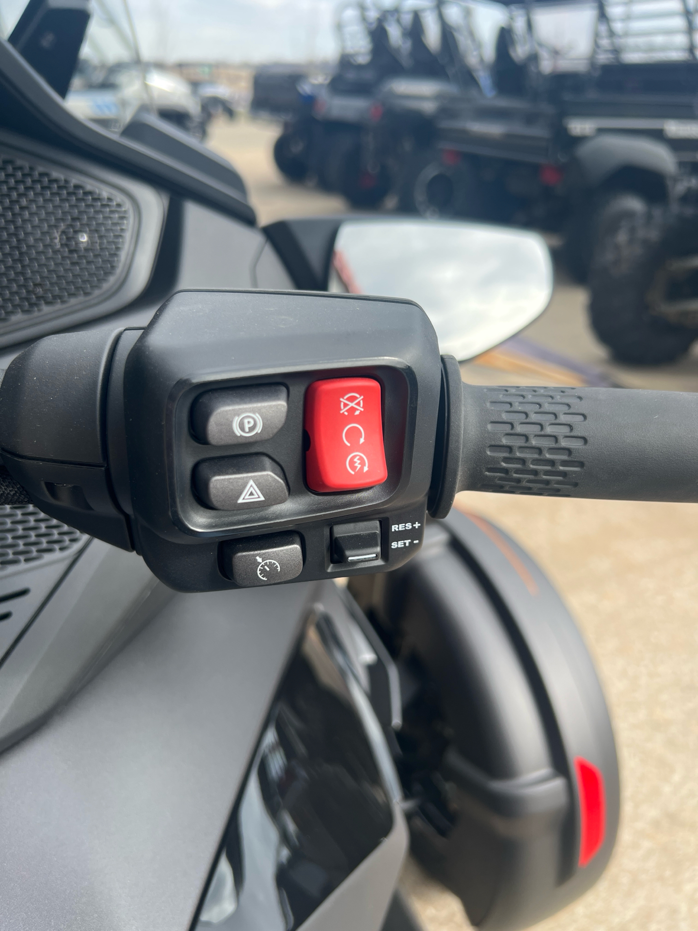 2025 Can-Am Spyder RT Limited in Columbia, Missouri - Photo 7
