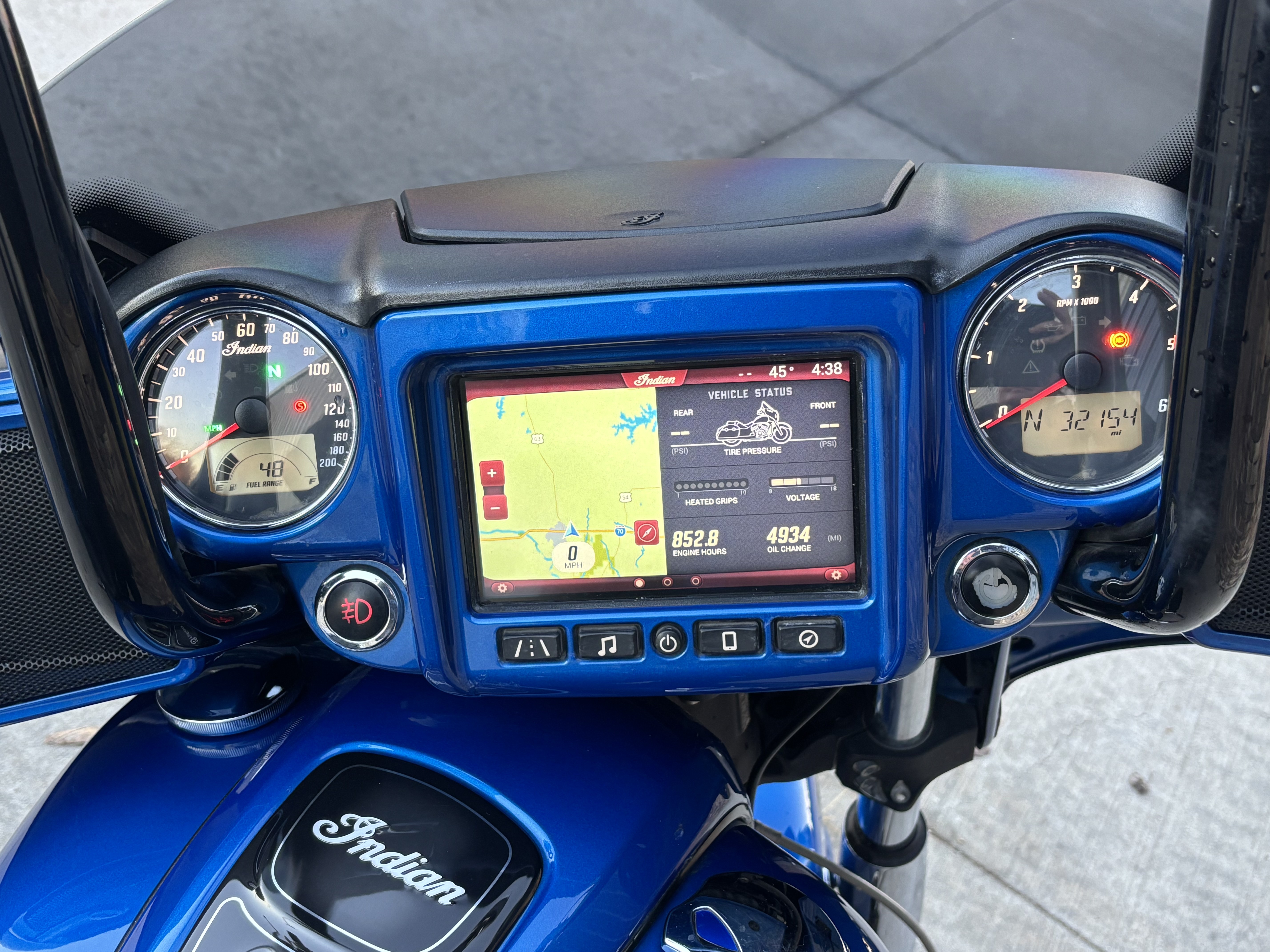 2018 Indian Motorcycle Chieftain® Limited ABS in Columbia, Missouri - Photo 12